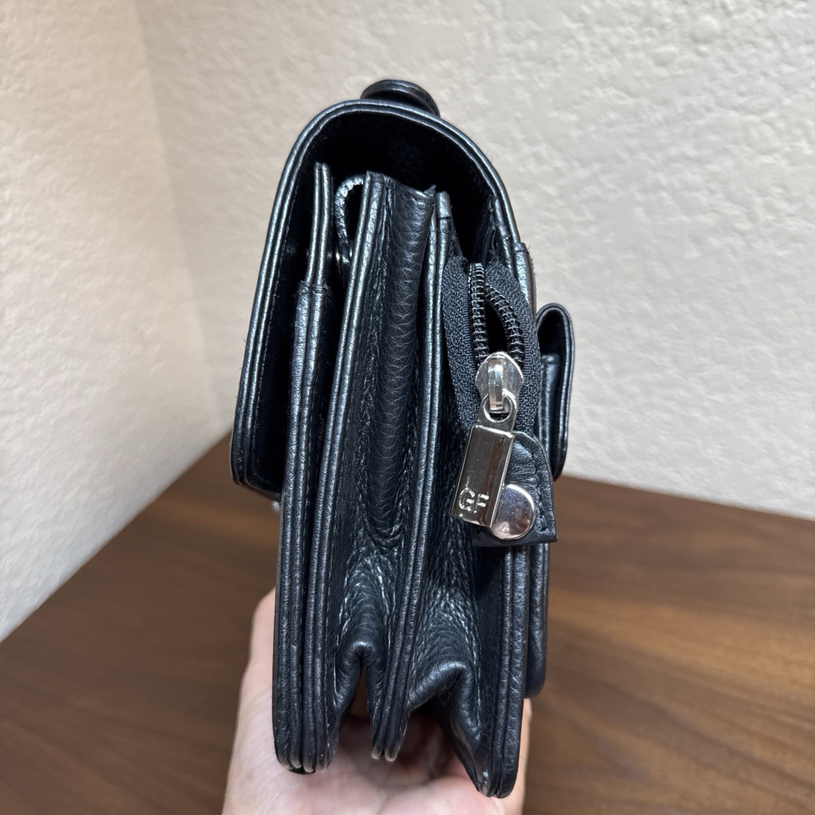 Gian Ferrente Men’s Leather Small Black Organiser Bag Satchel Multiple Compartm