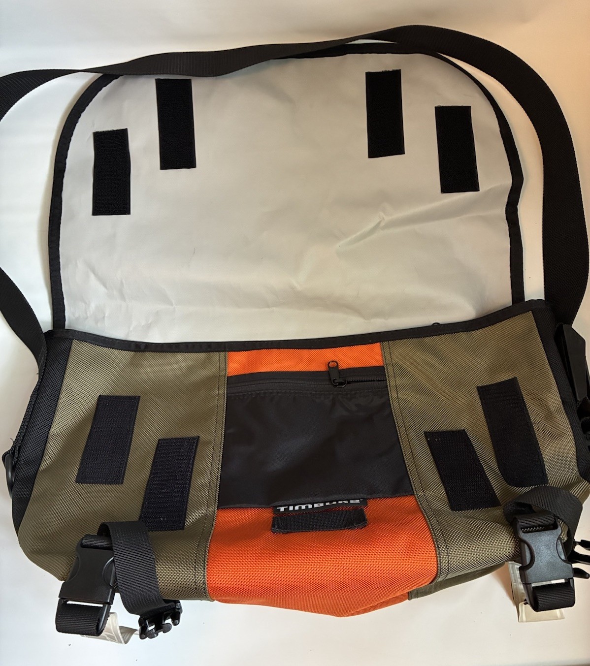 Timbuk2 Classic Messenger Bag Large 19x15x5 Crossbody Microsoft olive orange