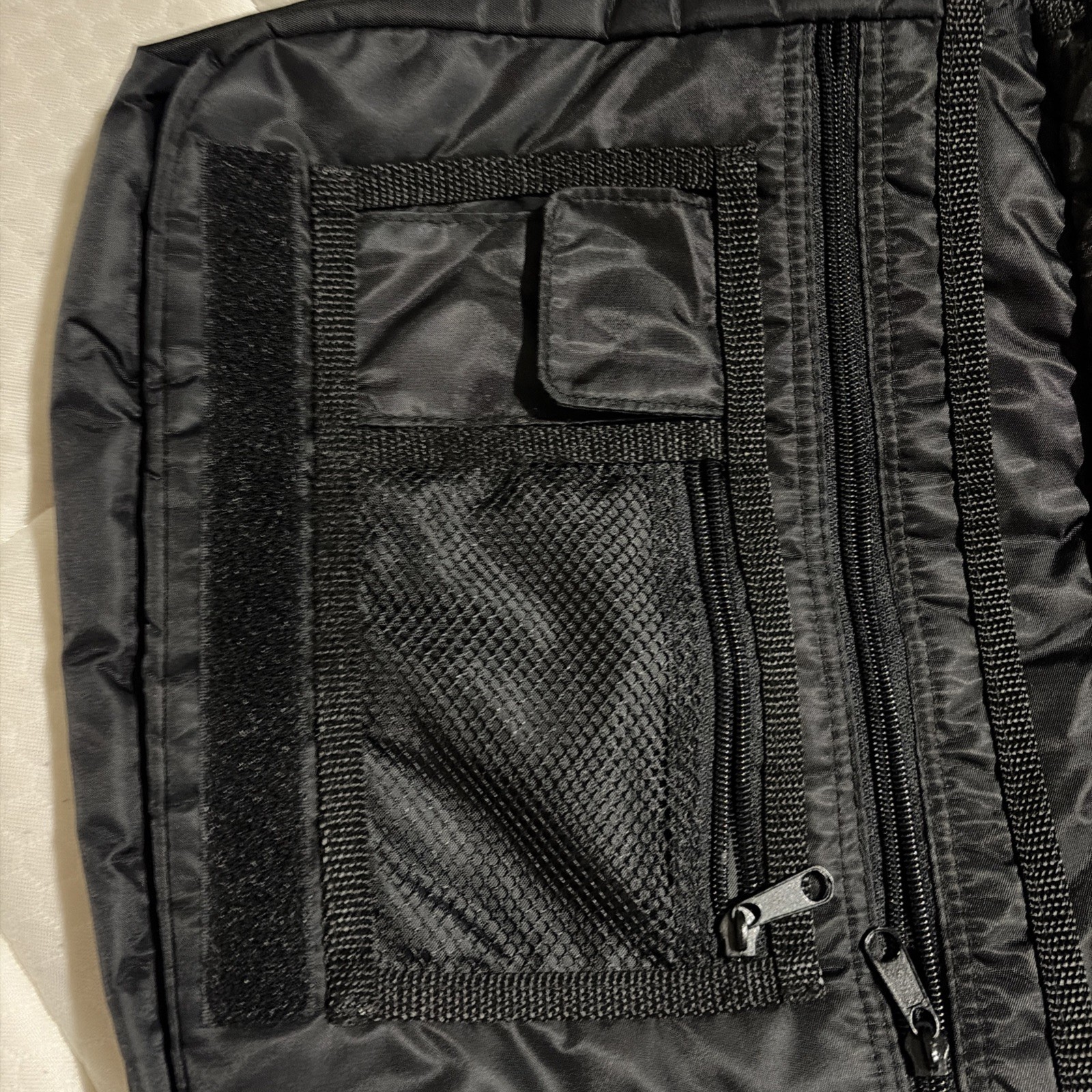 LEVIS Vintage Y2K Black Nylon Sling Messenger Bag Techwear BRAND NEW