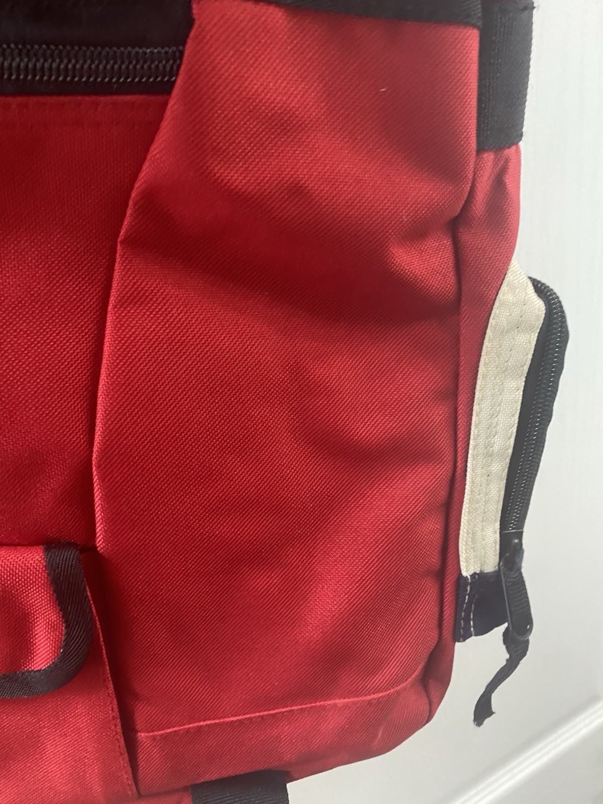 Vintage Ecko Unlimited Y2K Retro Red Navy Crossbody Streetwear Messenger Bag