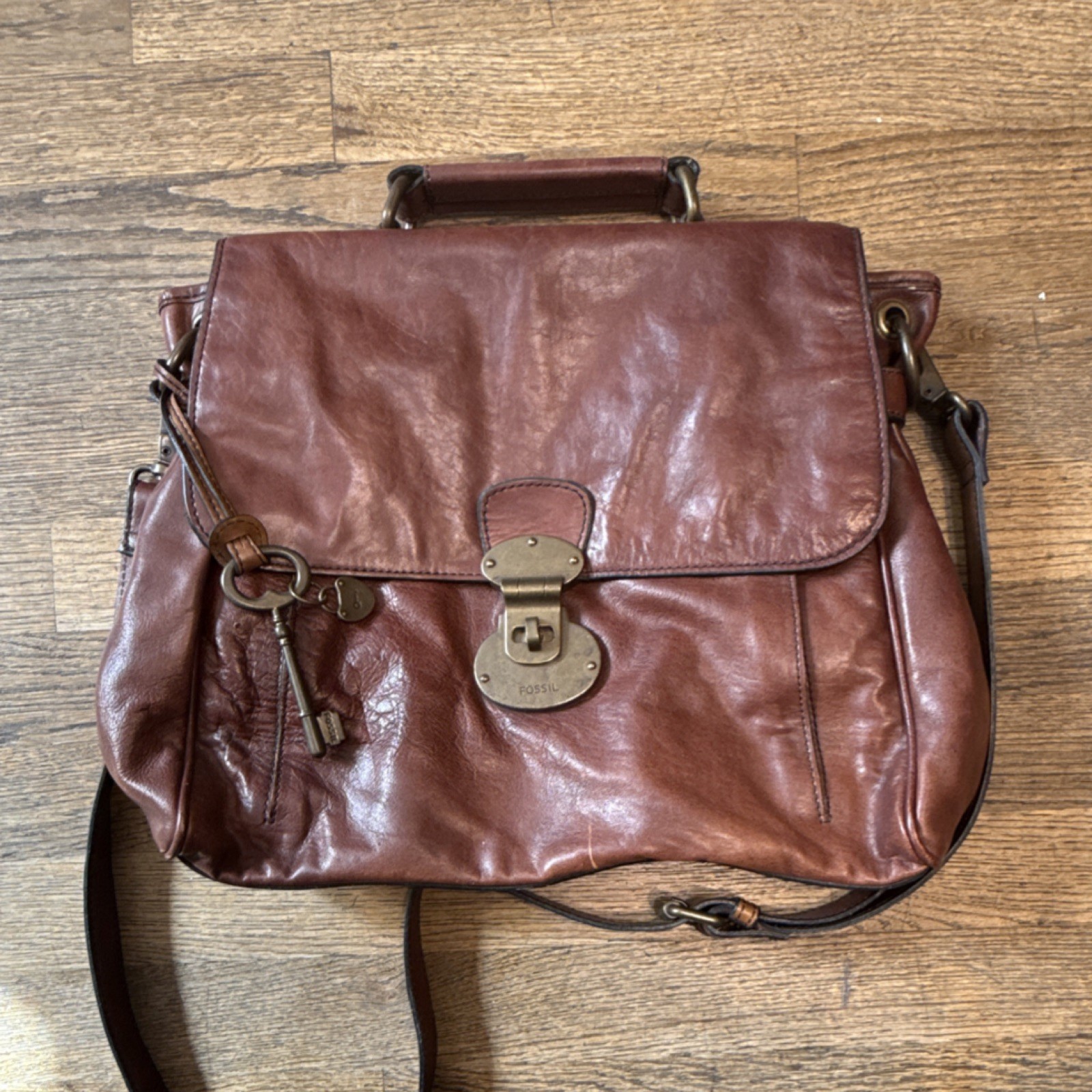 Fossil Brown Messenger Bag Push Lock Top Handle Adjustable Strap Pockets