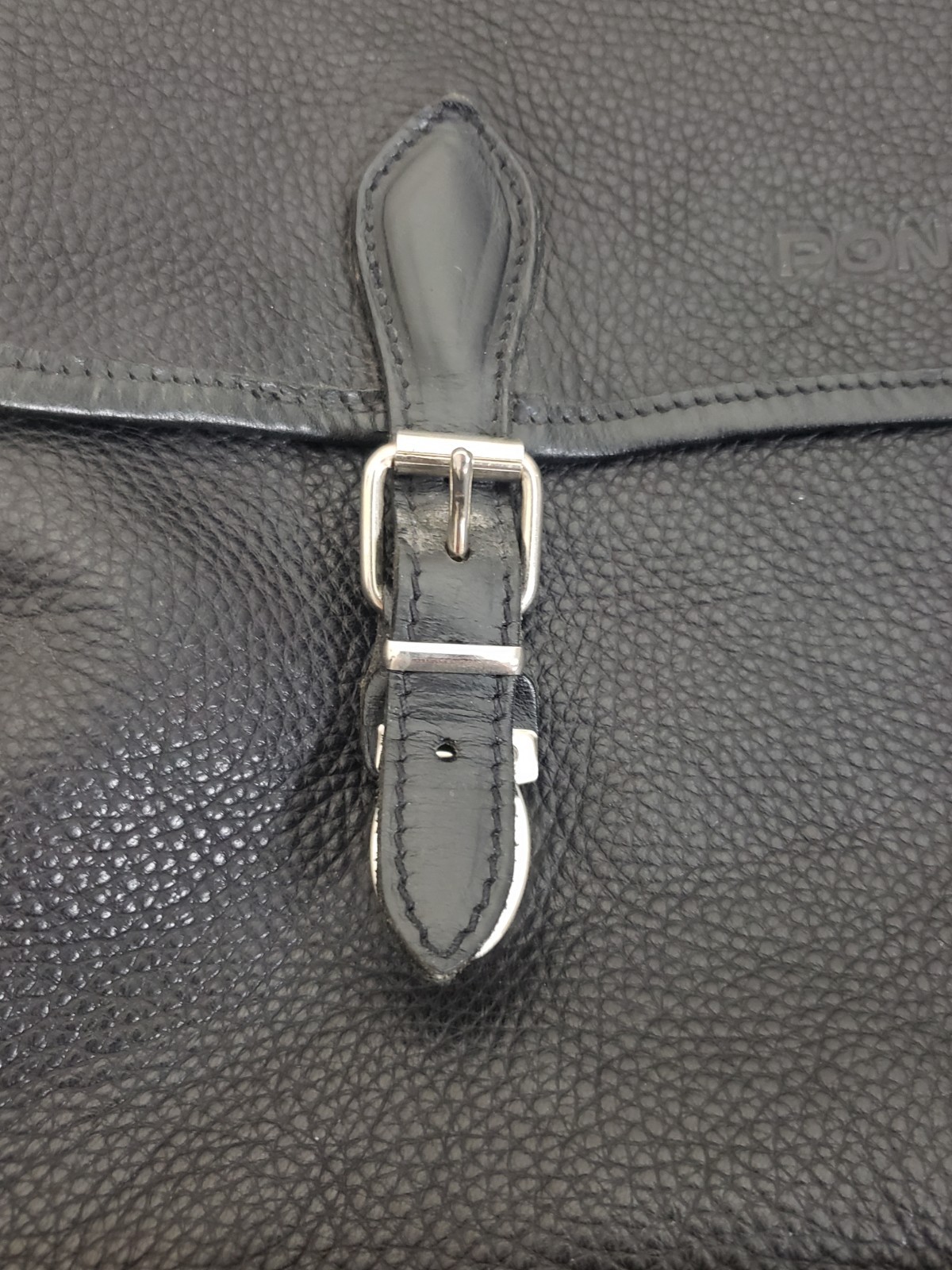 Roots Canada Black Leather Messenger Bag Briefcase Pontiac GMC Logo Beaver Tag
