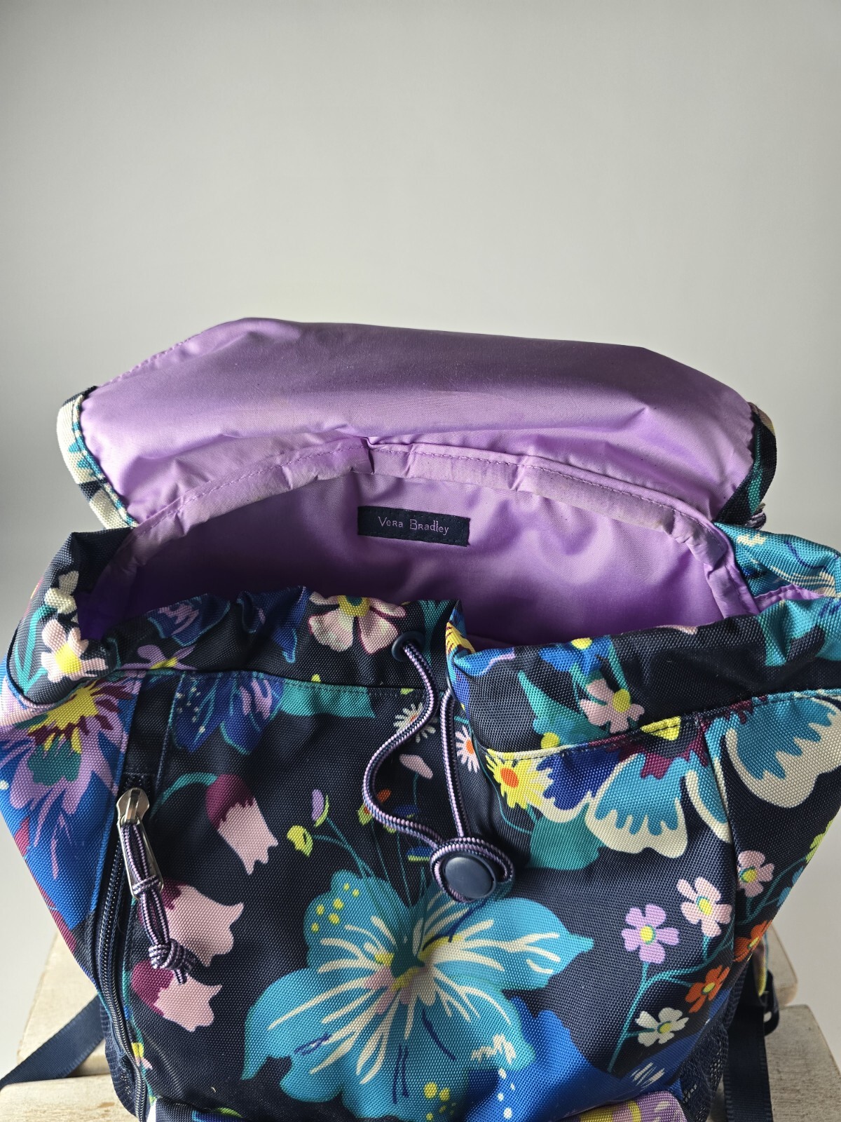 VERA BRADLEY Lighten Up Firefly GARDEN Backpack Drawstings Buckle Flowers Floral