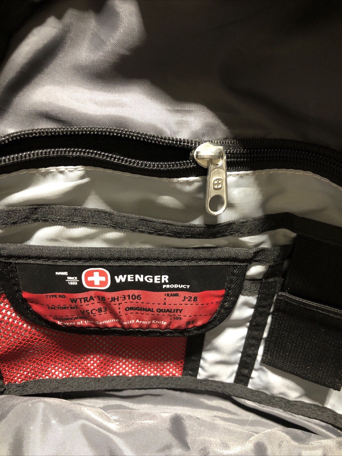 Swiss Army Wenger Airflow Backpack WTRA-18-laptop Carryon Infinera RARE Padded