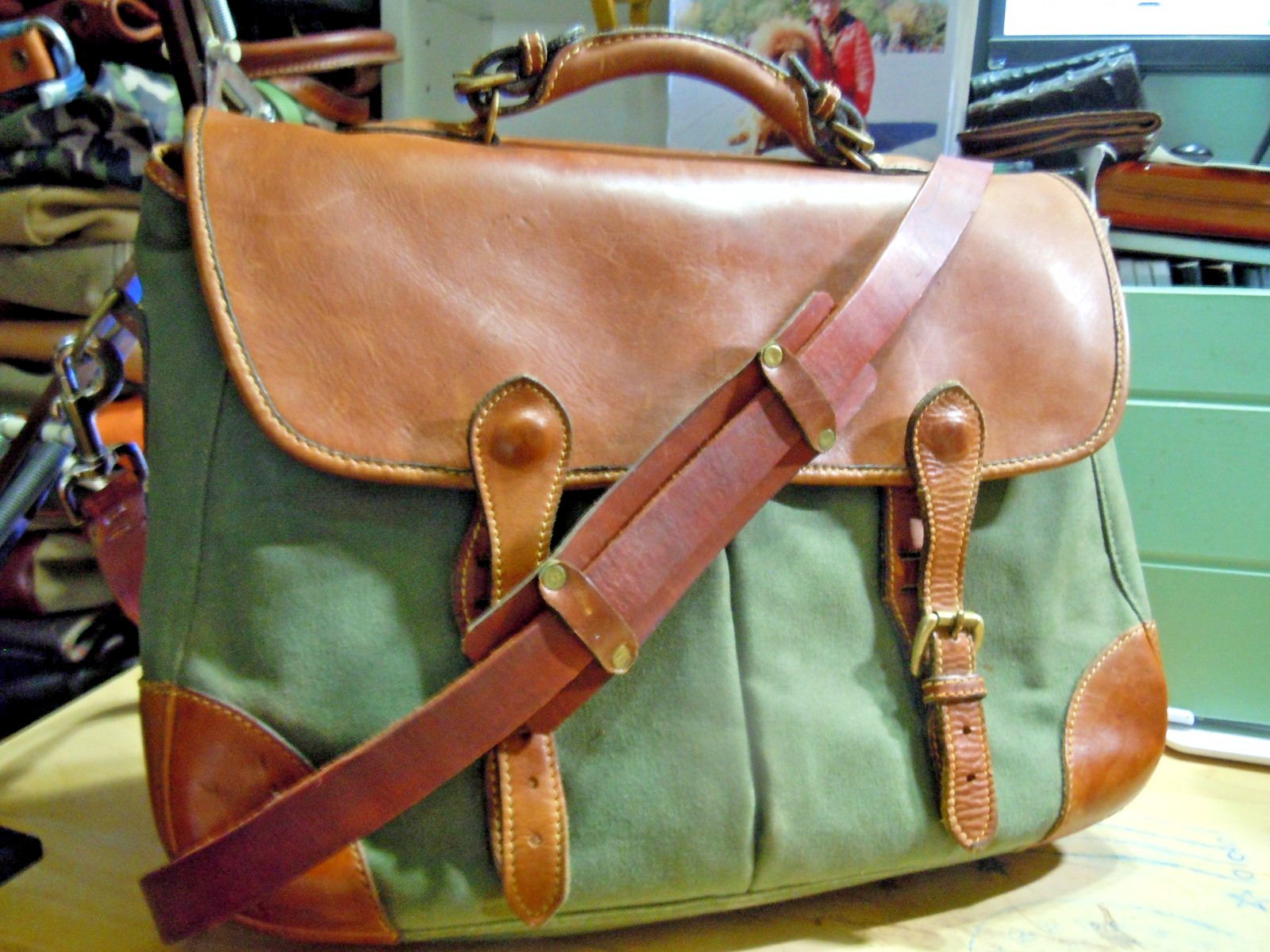 Vintage Land’s END Battenkill Leather Canvas Laptop messenger classic bag