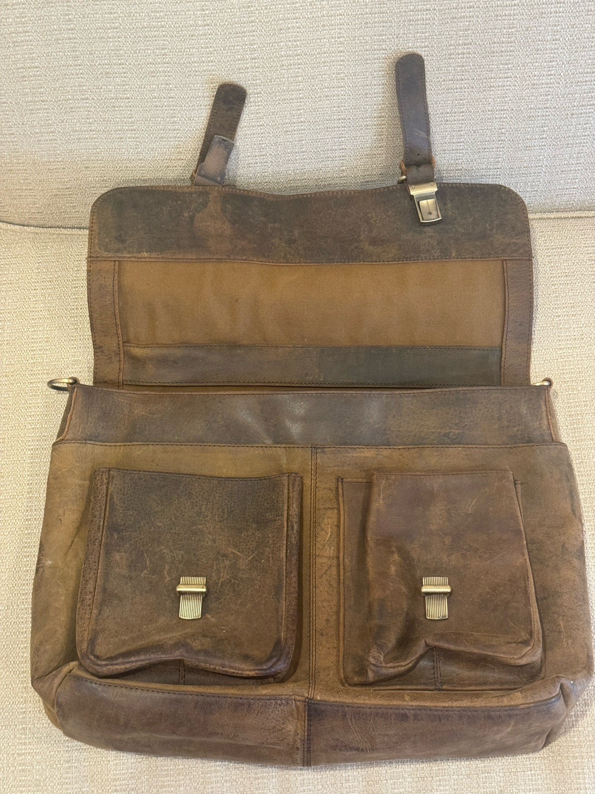 Komalc Passion Leather briefcase 16 X 12 Laptop Messenger Bags for Men and Women