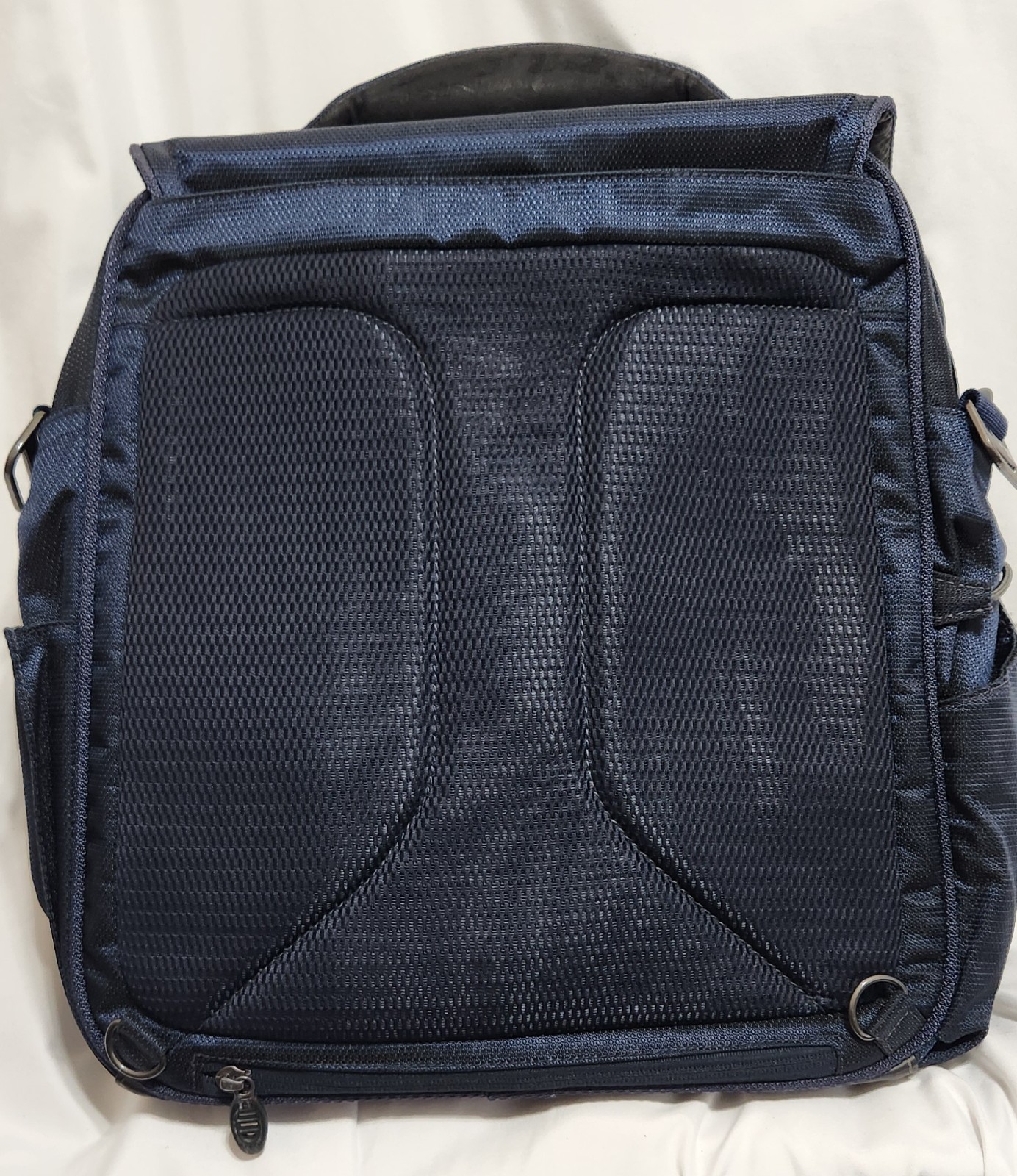 Tumi T-Tech 5589MB Blue Ballistic Nylon Messenger Backpack Bag Shoulder Bag 17″