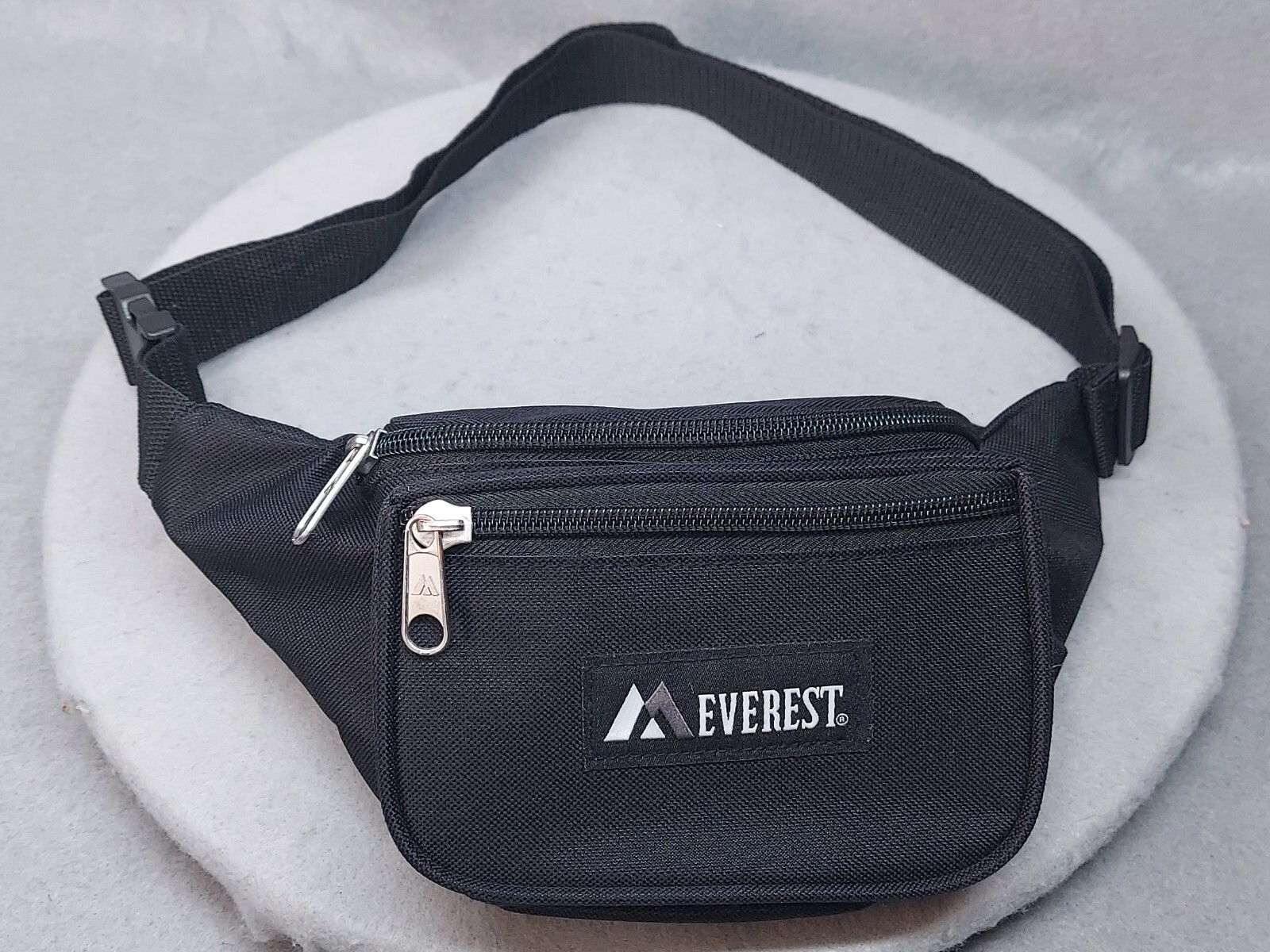 Everest Fanny Pack Waist Bag Small 3 Pockets Zipper Pouch Accessory Logo Black