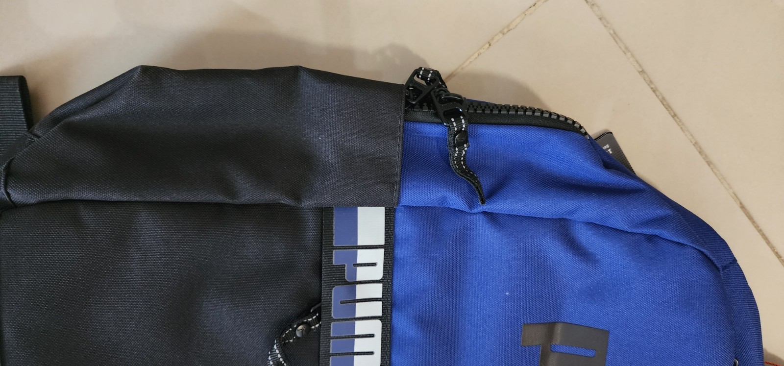 17.5 in Puma Speedway Laptop Backpack Padded Adjustable Shoulder Strap Blue