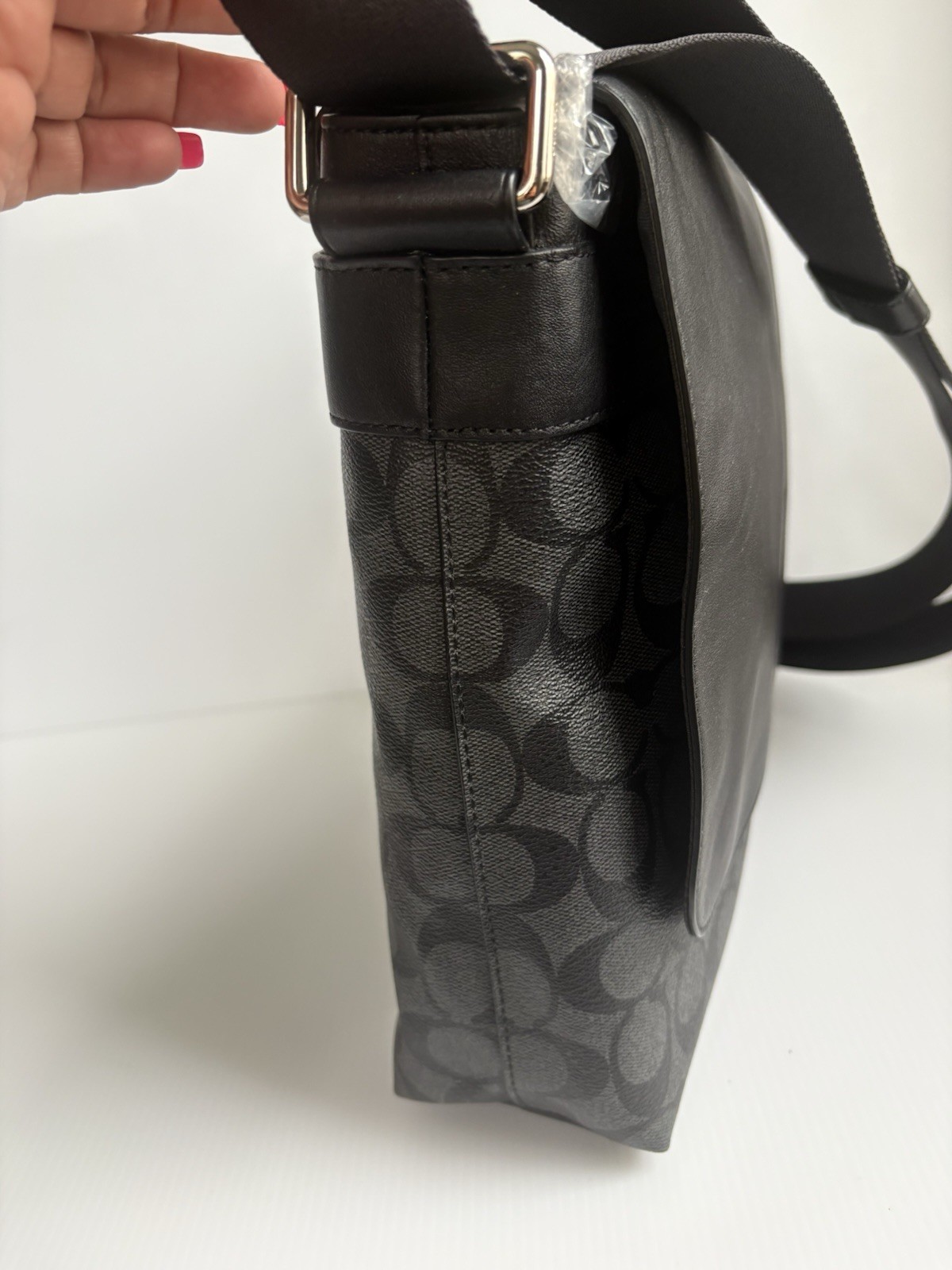 Coach F54771 Charles Small Messenger Bag Charcoal/Black EUC