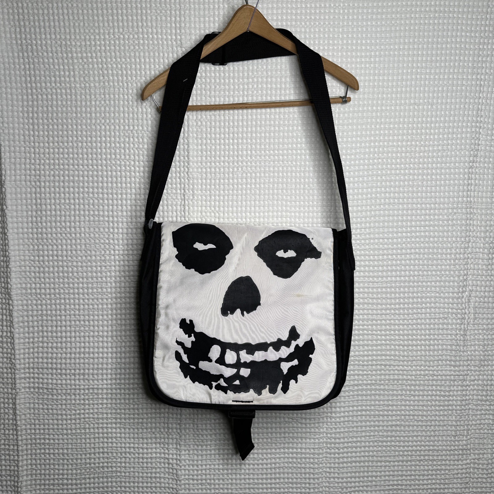 Misfits Messenger Bag-Laptop Satchel -Bioworld Tag 2009 -Horror Punk – Hardcore