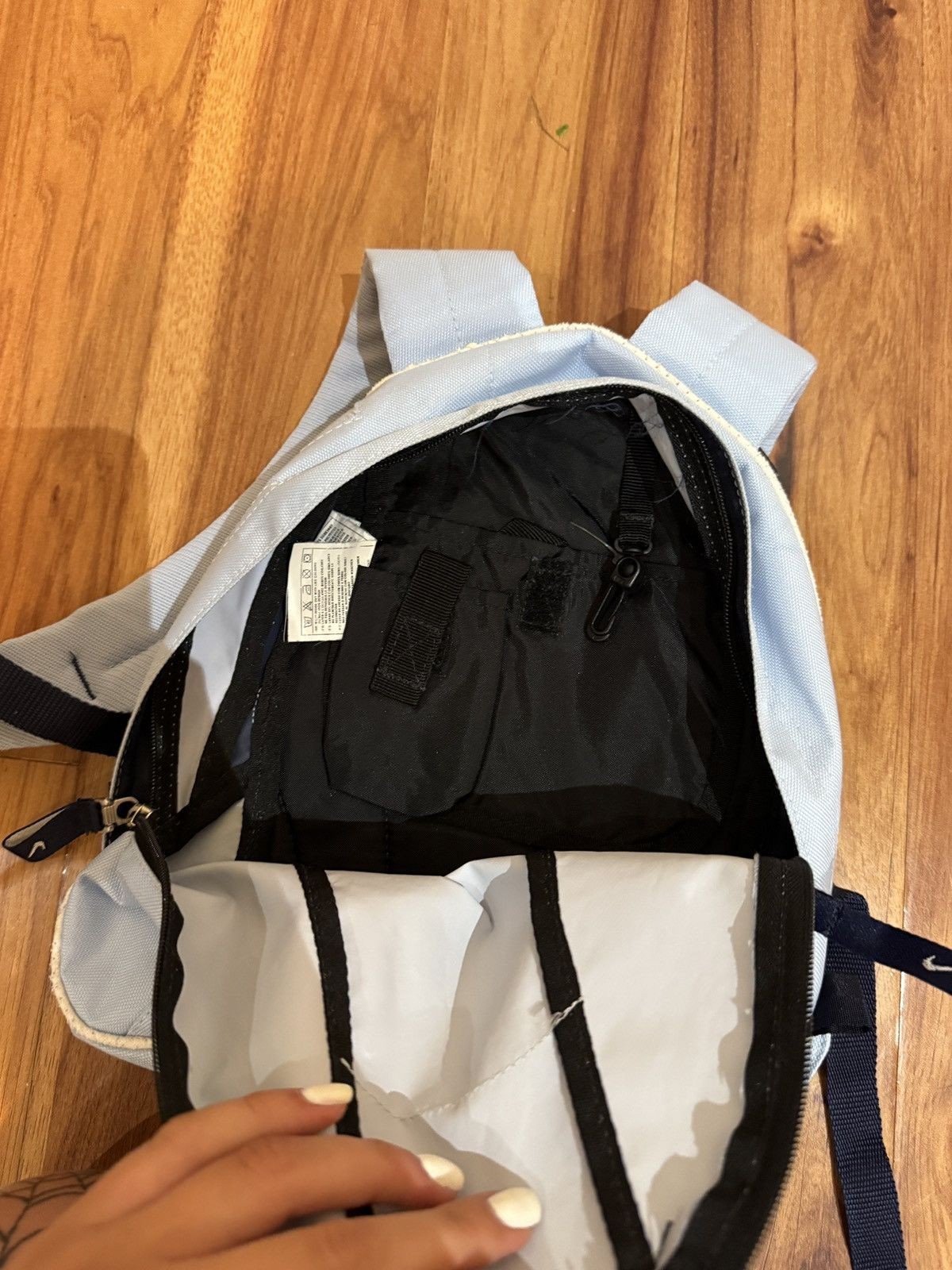 Nike Mini Backpack – Baby Blue Y2K Aesthetic – 30×30 cm