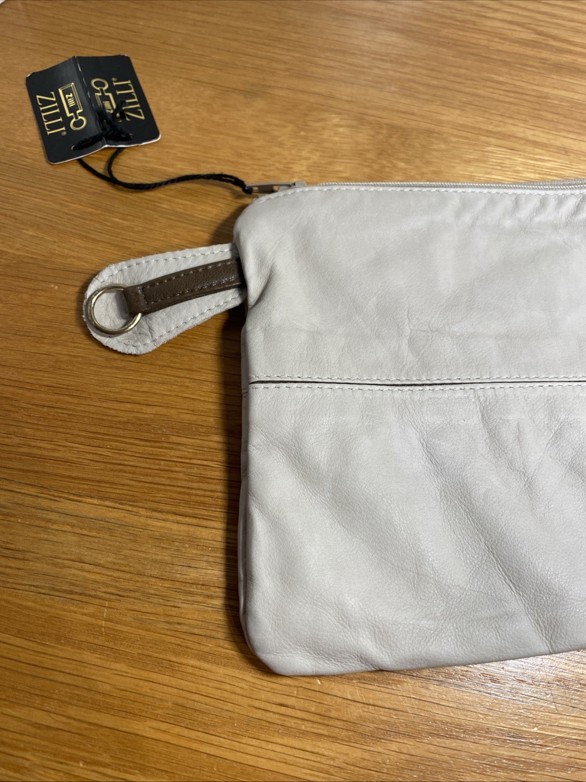 ZILLI LEATHER Zippered POUCH / BAG with gold Zilli logo, 12.5 inches long