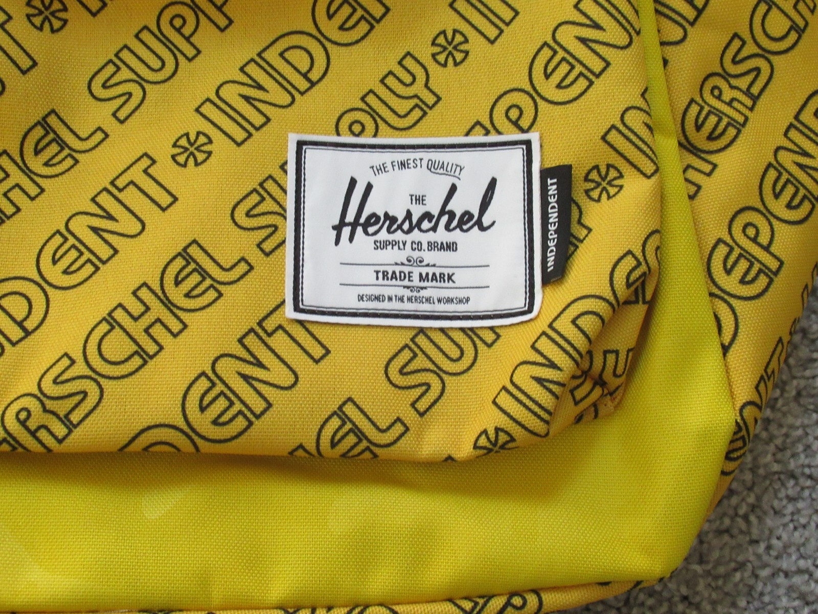 Herschel Independent Classic X-Large Laptop Backpack Yellow ~BRAND NEW WITH TAG~