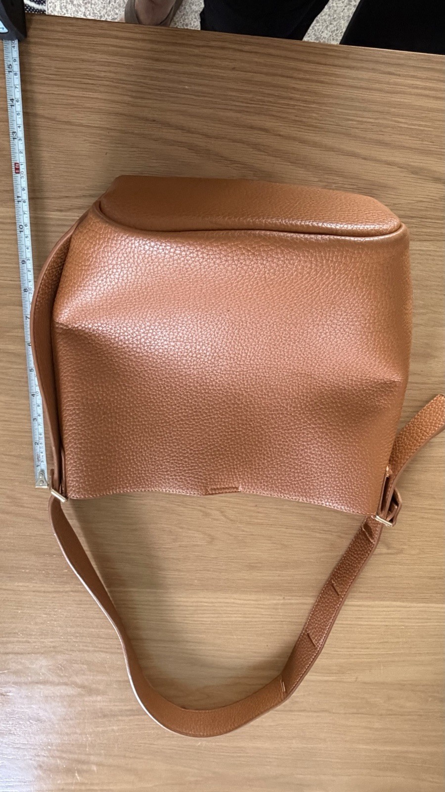 Hobo Camel Handbag. Vegan Leather