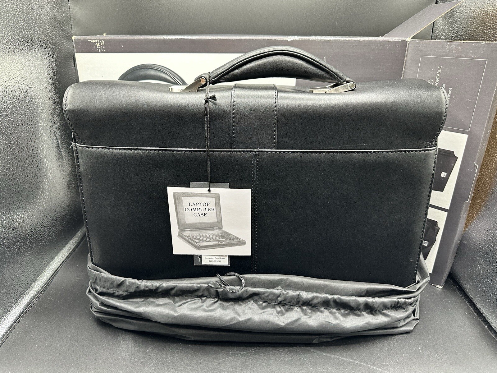 Kenneth Cole “Case In Point” Flapover Portfolio Black Leather Locking Briefcase