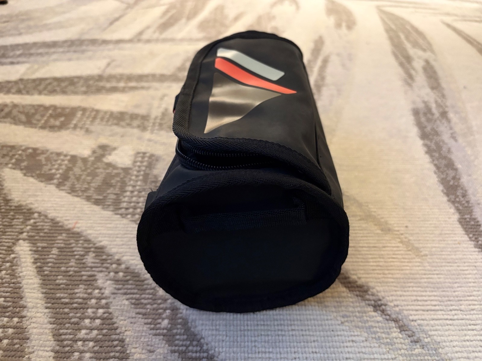 Superdry – Tarp Wash Mini Bag (Navy)