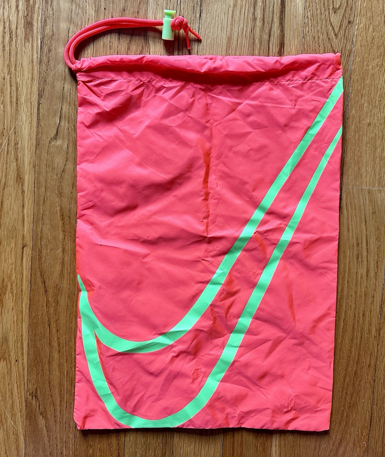 NIKE TRACK AND FIELD DRAWSTRING SHOE BAG ORANGE SIZE 11.5″x 16.5″ NEW