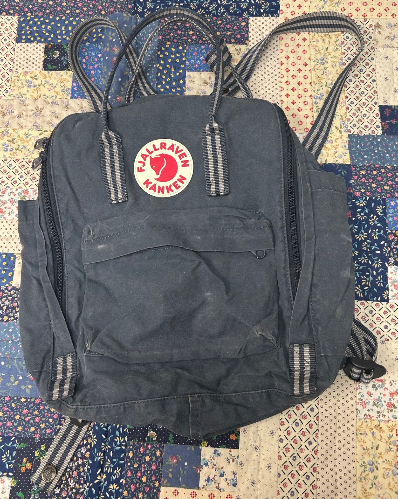 Fjallraven Kånken 23510 Dark Blue/Grey backpack