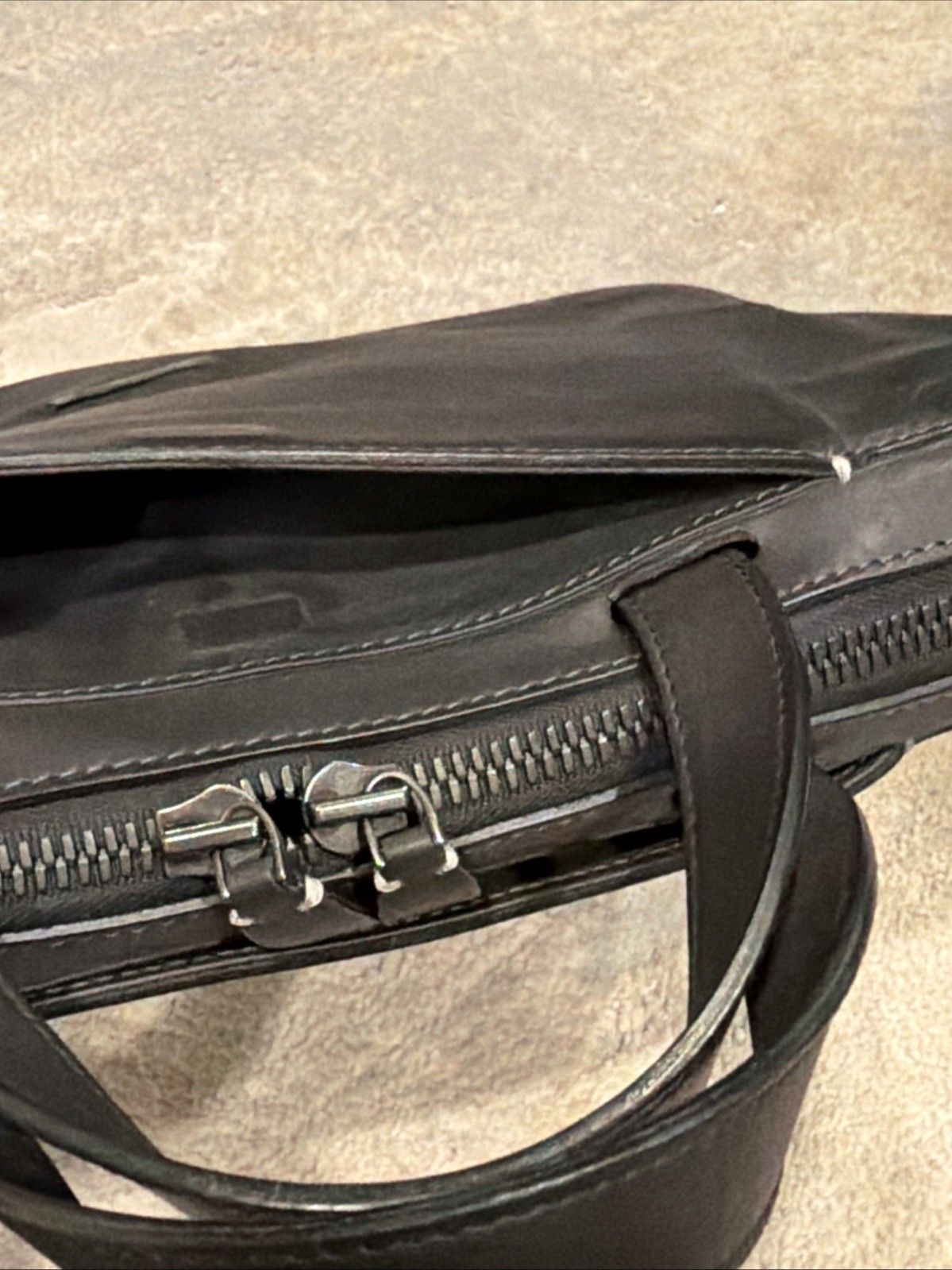Anson Calder Black Leather Men’s Travel/ Briefcase , Laptop Bag excellent Cond.