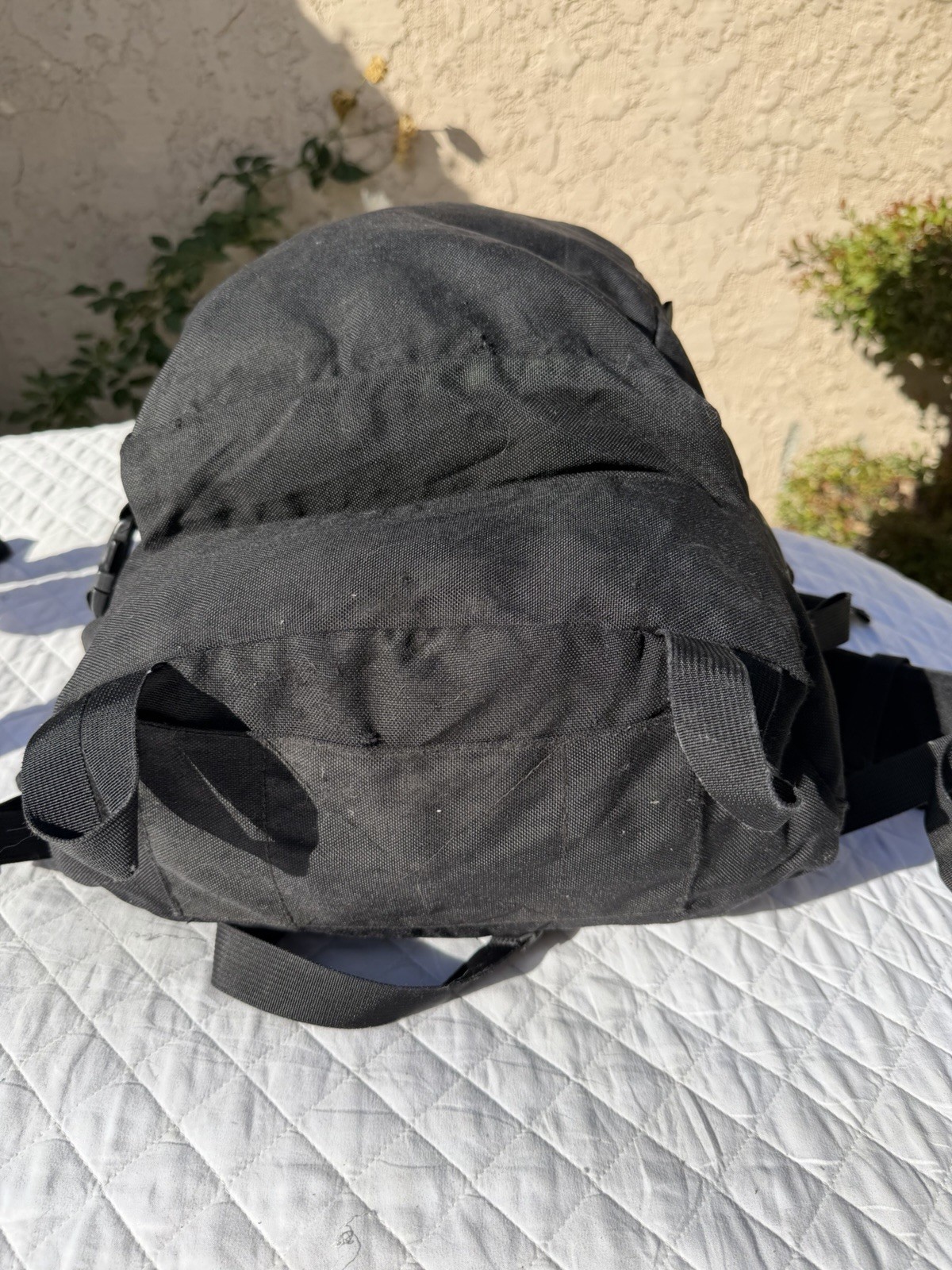**well Worn Broken Clip* Vintage Ss02 12th Supreme Box Logo Backpack Black Nylon