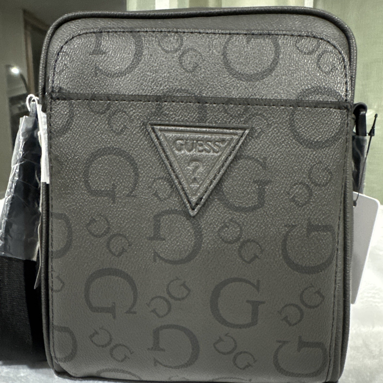 NEW! Guess UNISEX Coal Insignia Crossbody Bag Purse