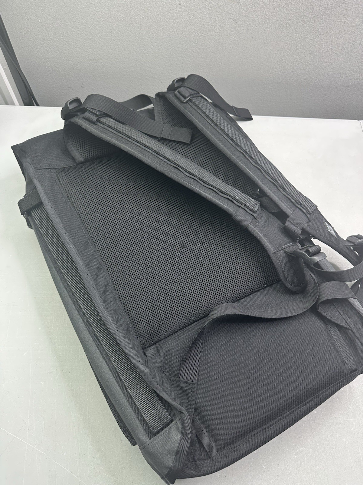 New Rare! Mission Workshop Arkiv Modular Backpack Black Gray – Made in USA Huge!