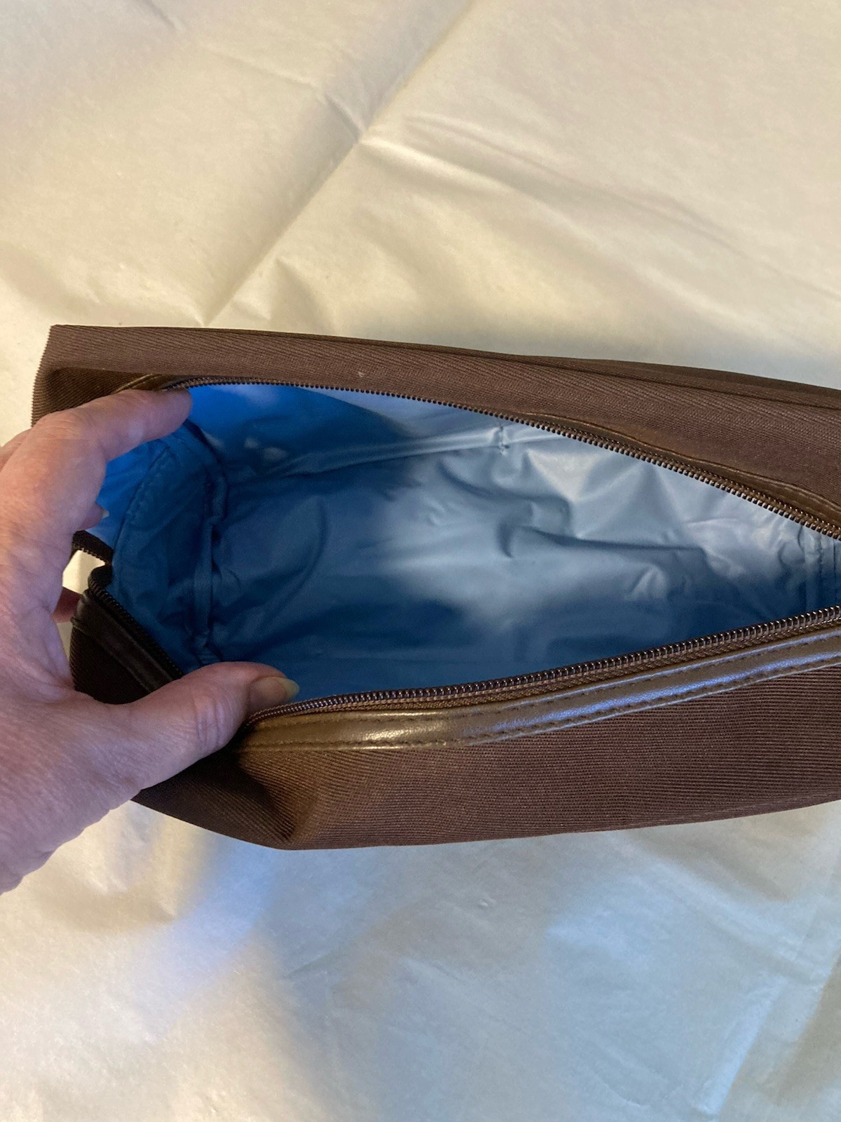 Calvin Klein Fabric Brown Toiletry Shave Bag Travel Case Dopp Kit