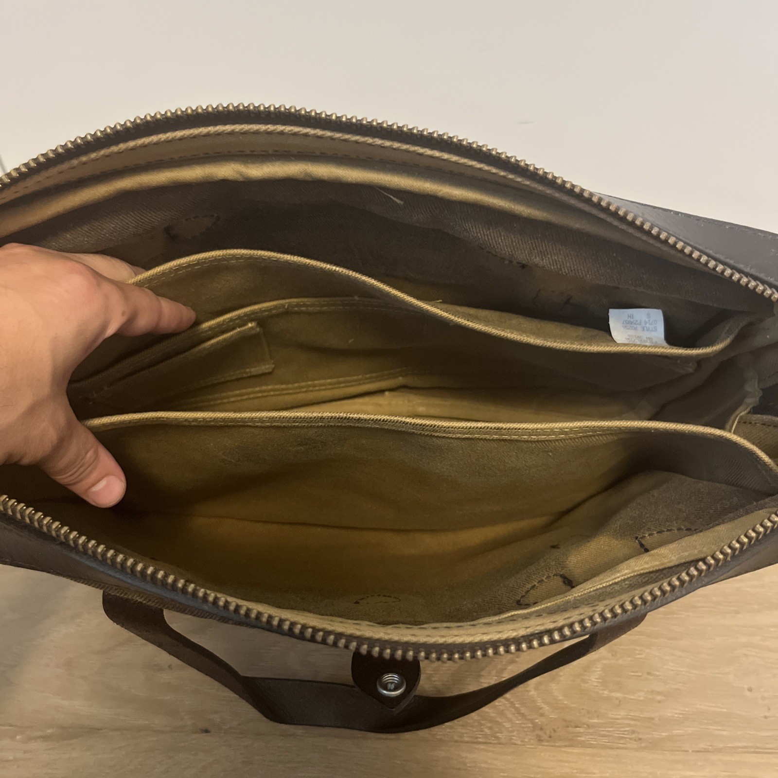 Filson Rugged Twill 256 Original Briefcase | Patina | MiUSA | Missing Strap