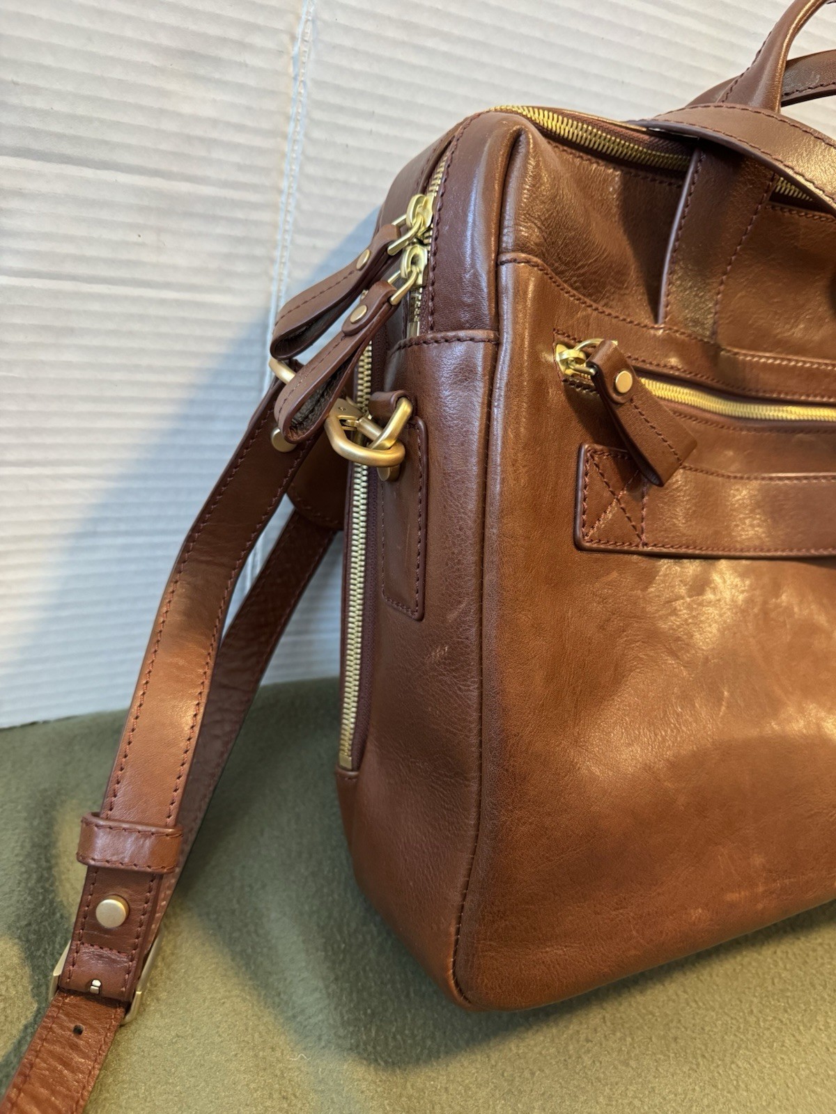 VON BAER Essential Modern Leather Briefcase Brown Italian Cuoio Superiore 16″