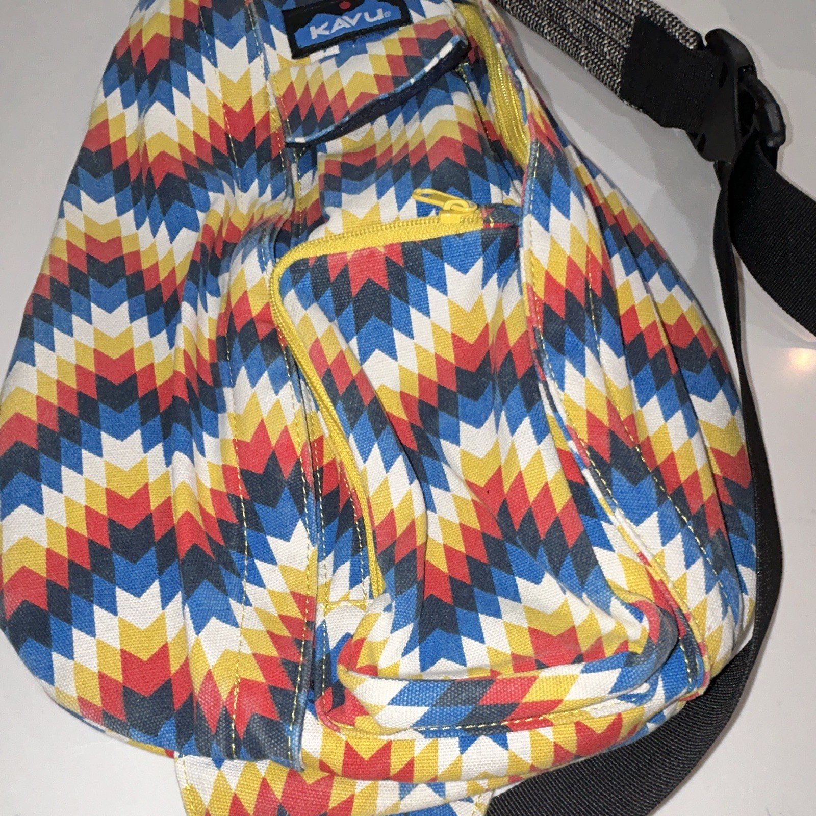KAVU Multicolor Chevron Sling Bag Crossbody Zip/Buckle Closure Adjustable Strap