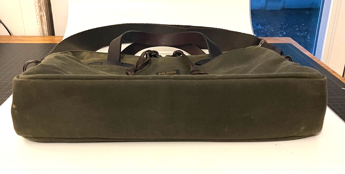 Filson Tin Cloth Compact Briefcase Otter Green Quick Shipping