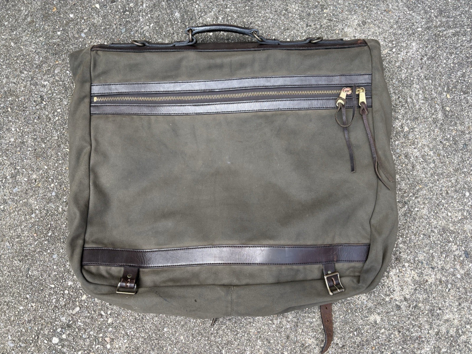 Filson Rugged Twill Garment Bag Otter Green Style 270 Leather USA Suitcase VTG