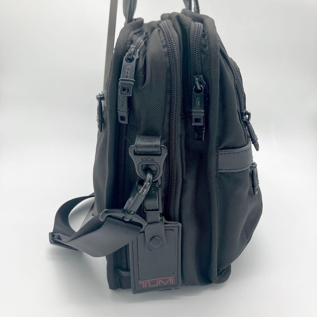 TUMI Alpha 2 Expandable 2WAY Expandable Business Bag Black