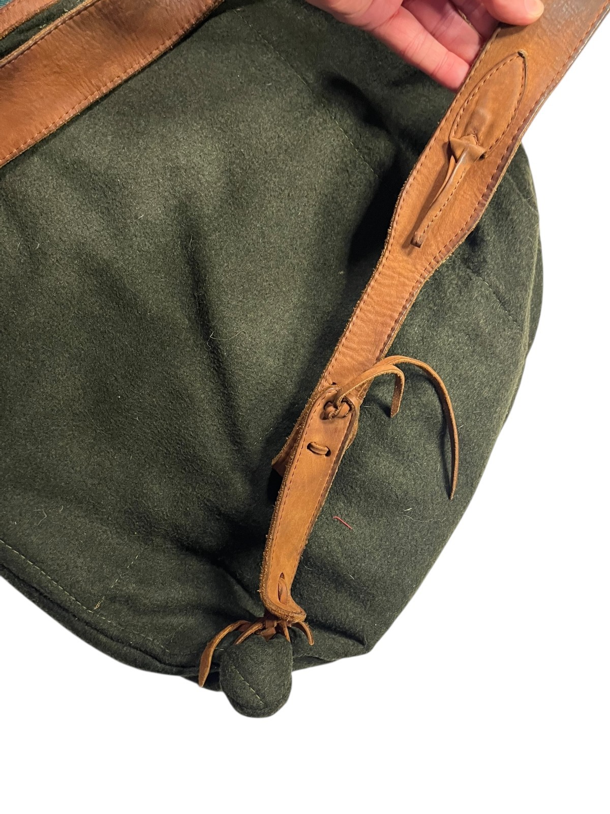Vtg UNBRANDED Green/Brown BEAUTIFUL WOOL/LEATHER BACKPACK Travel Hike Gear Bag