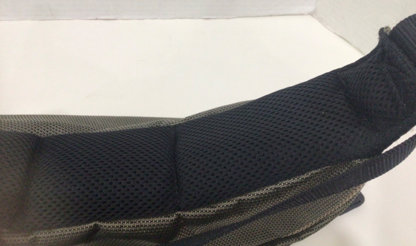 Tumi T2 Pewter Ballistic Nylon Fanny Pack Waist Pouch Unisex Adult