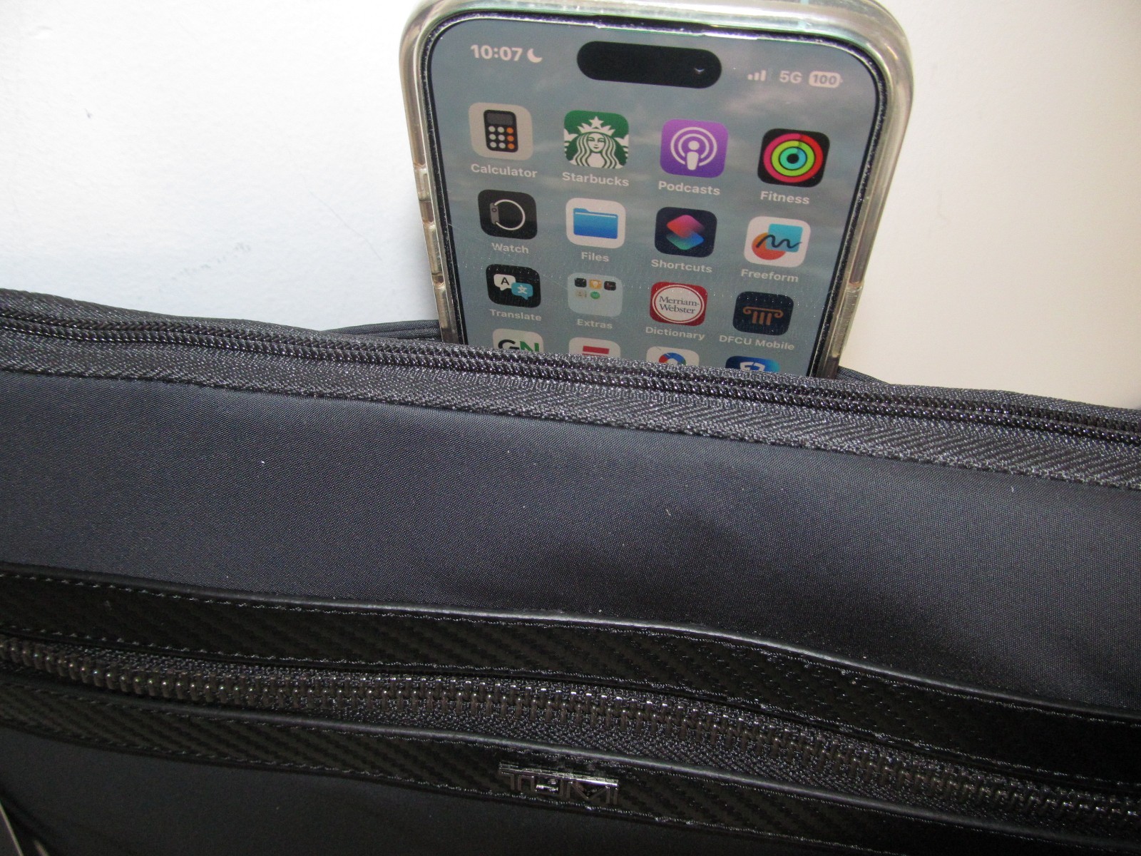 TUMI Kalvin Executive Black Nylon-Leather 14″ Laptop Sleeve-Crossbody-Carbon NWT