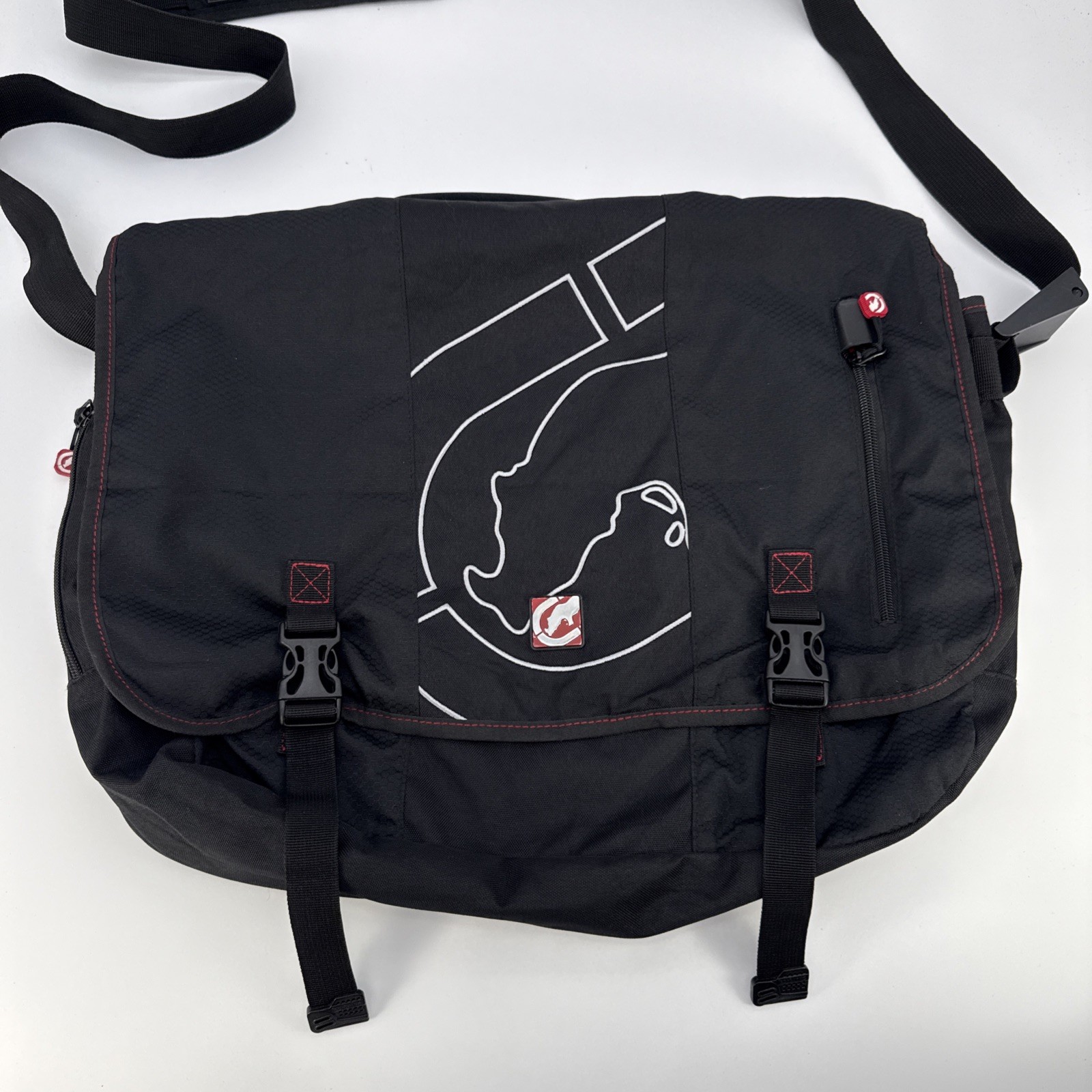 ECKO UNLTD Y2K RHINO Messenger Crossbody Computer Bag Black Red Nylon 12″x 20″