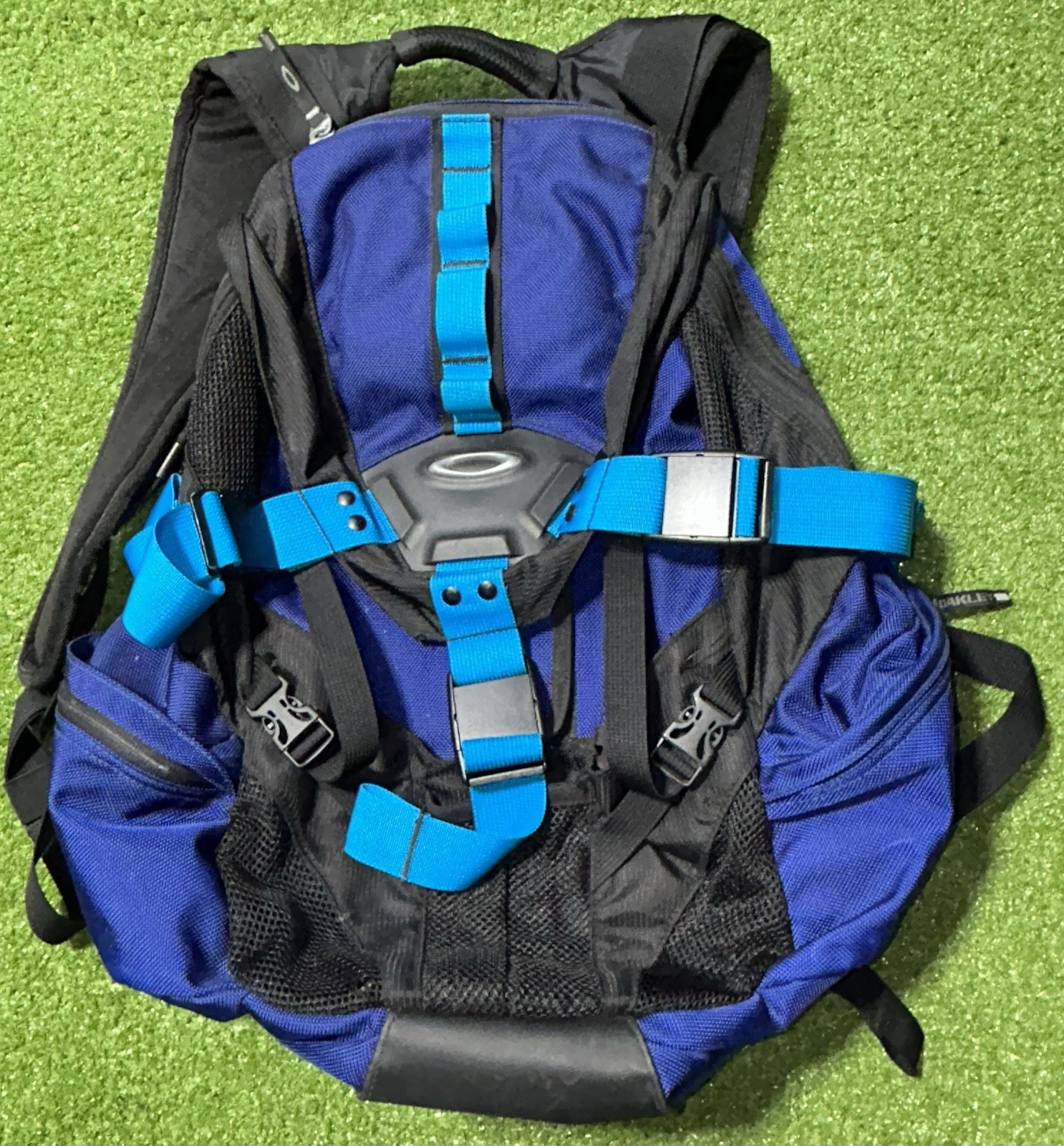 Oakley Icon 1.0 Backpack Bag Pack Blue Gorpcore Tactical Software Vintage Y2k
