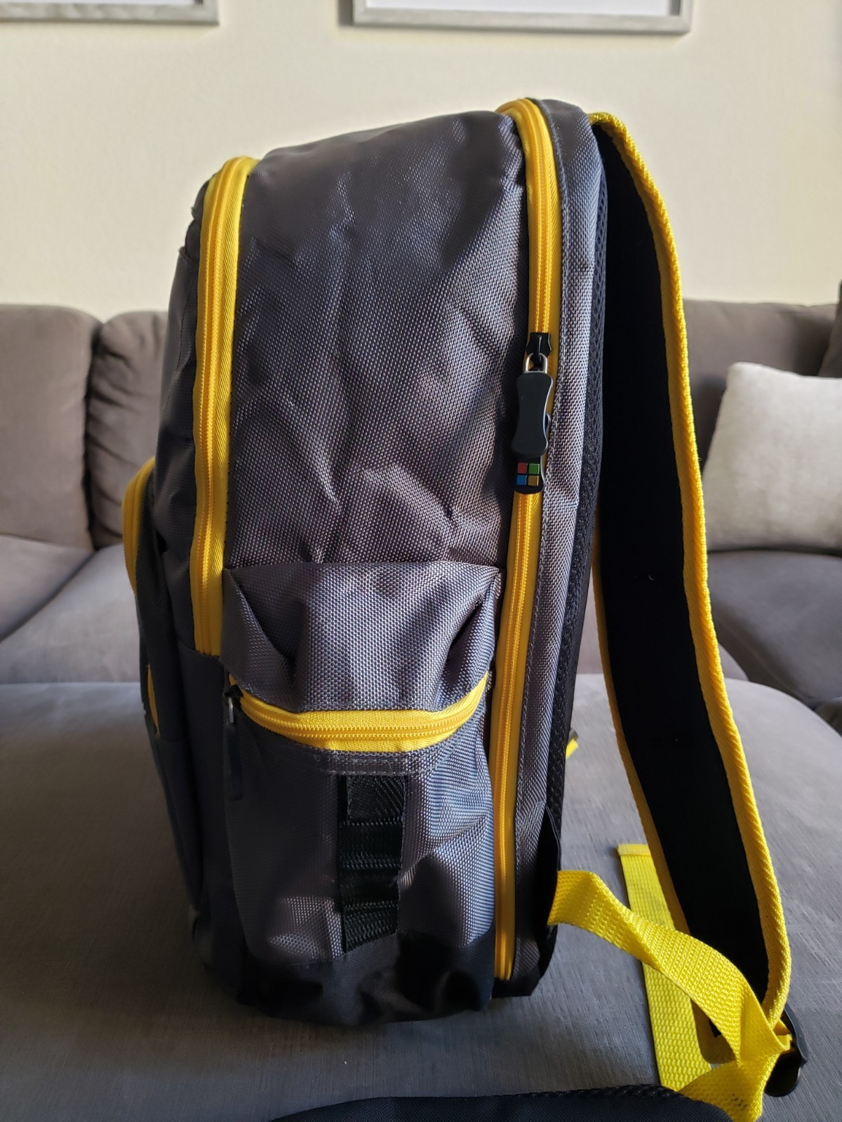 Vintage Microsoft Computer Laptop Backpack W/ Clip In Bag Grey Yellow READ DESC.