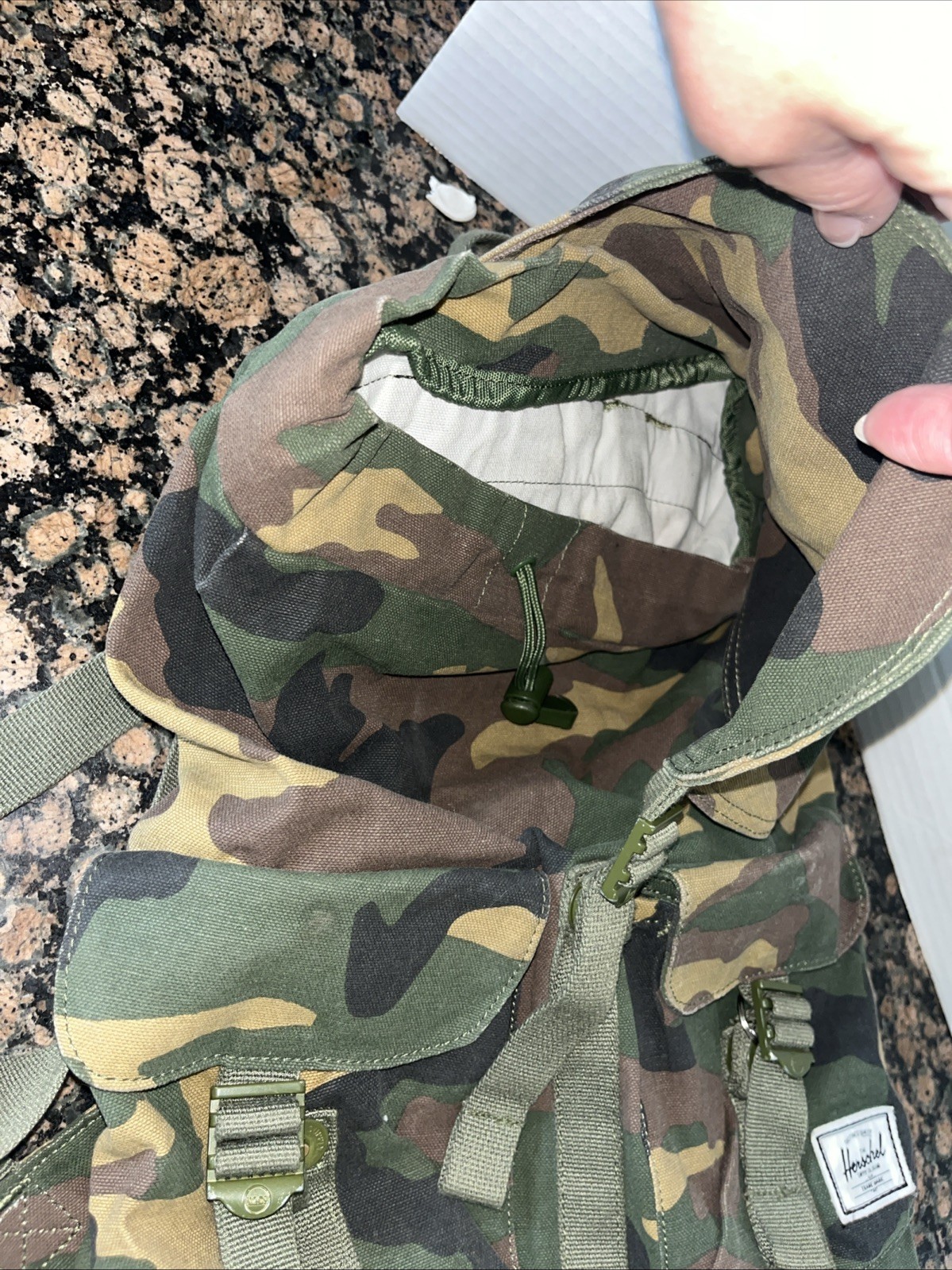 HERSCHEL SUPPLY CO Unisex CAMO Backpack 20.5L Camouflage Brown Green 17 X 13″