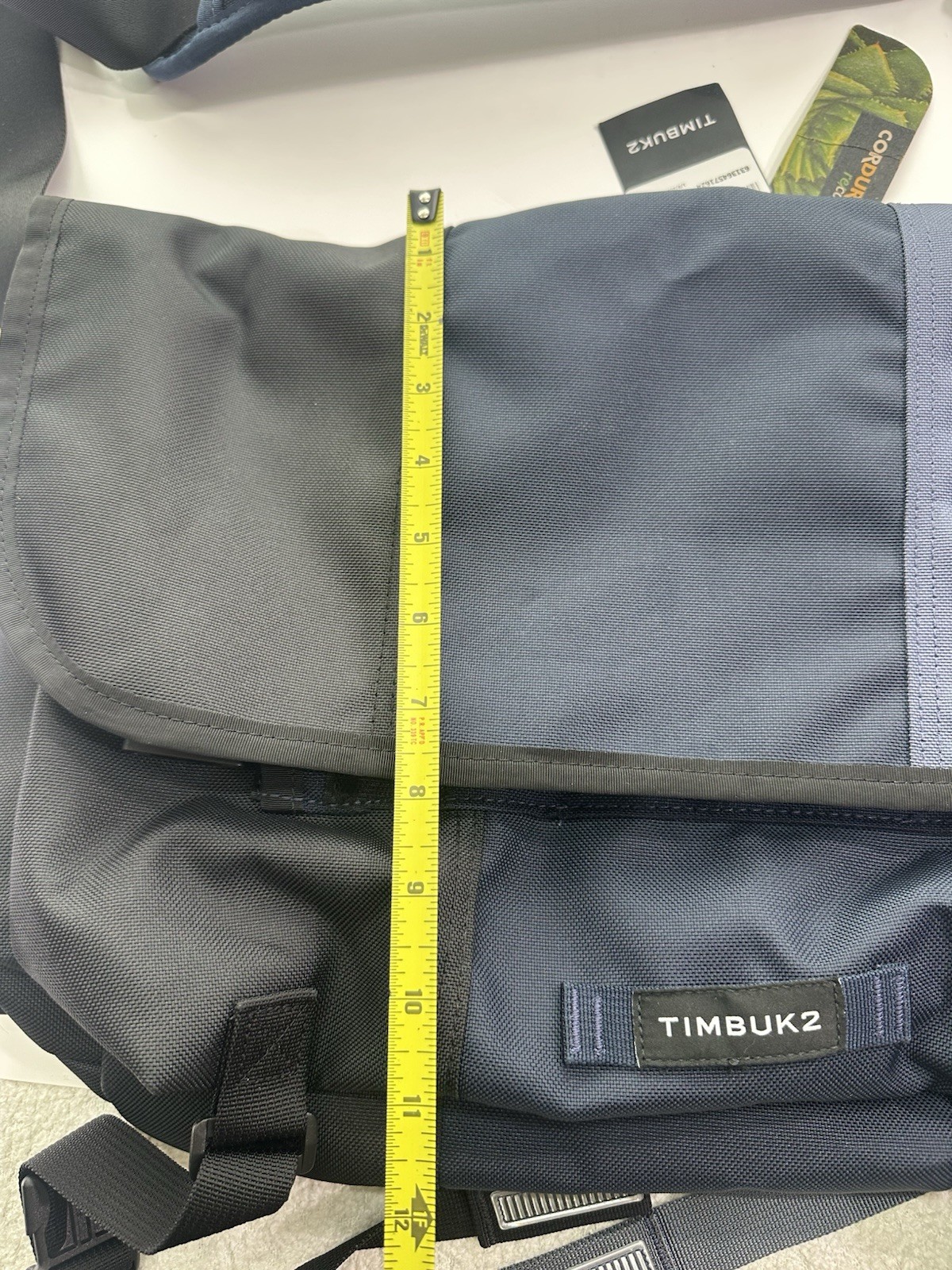 NEW TIMBUK2 CLASSIC MESSANGER BAG CROSSBODY LAPTOP BAG BLUE NAVY BLACK NWT