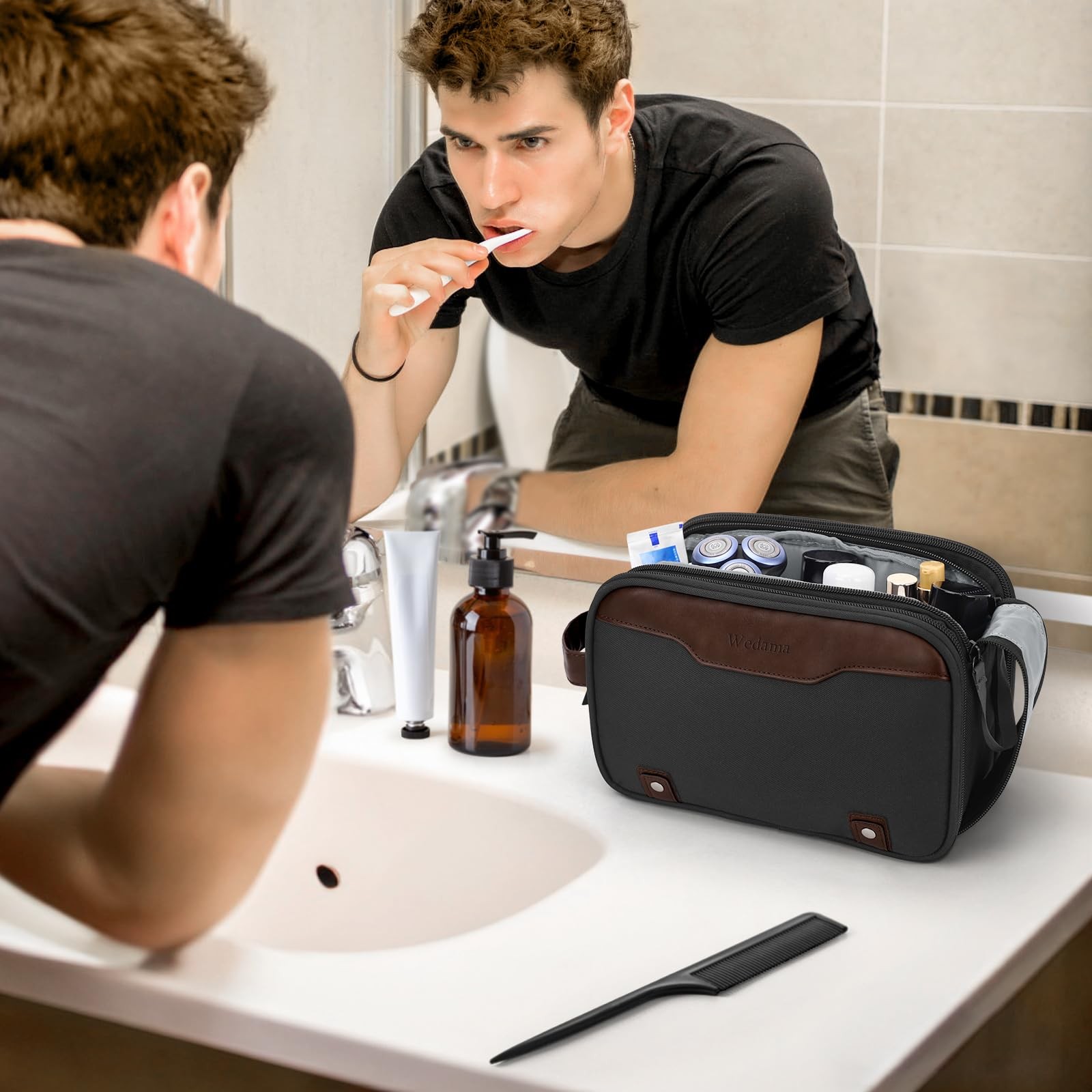 Wedama Toiletry Bag for Men, Medium Hanging Travel Bag, Medium, Grey