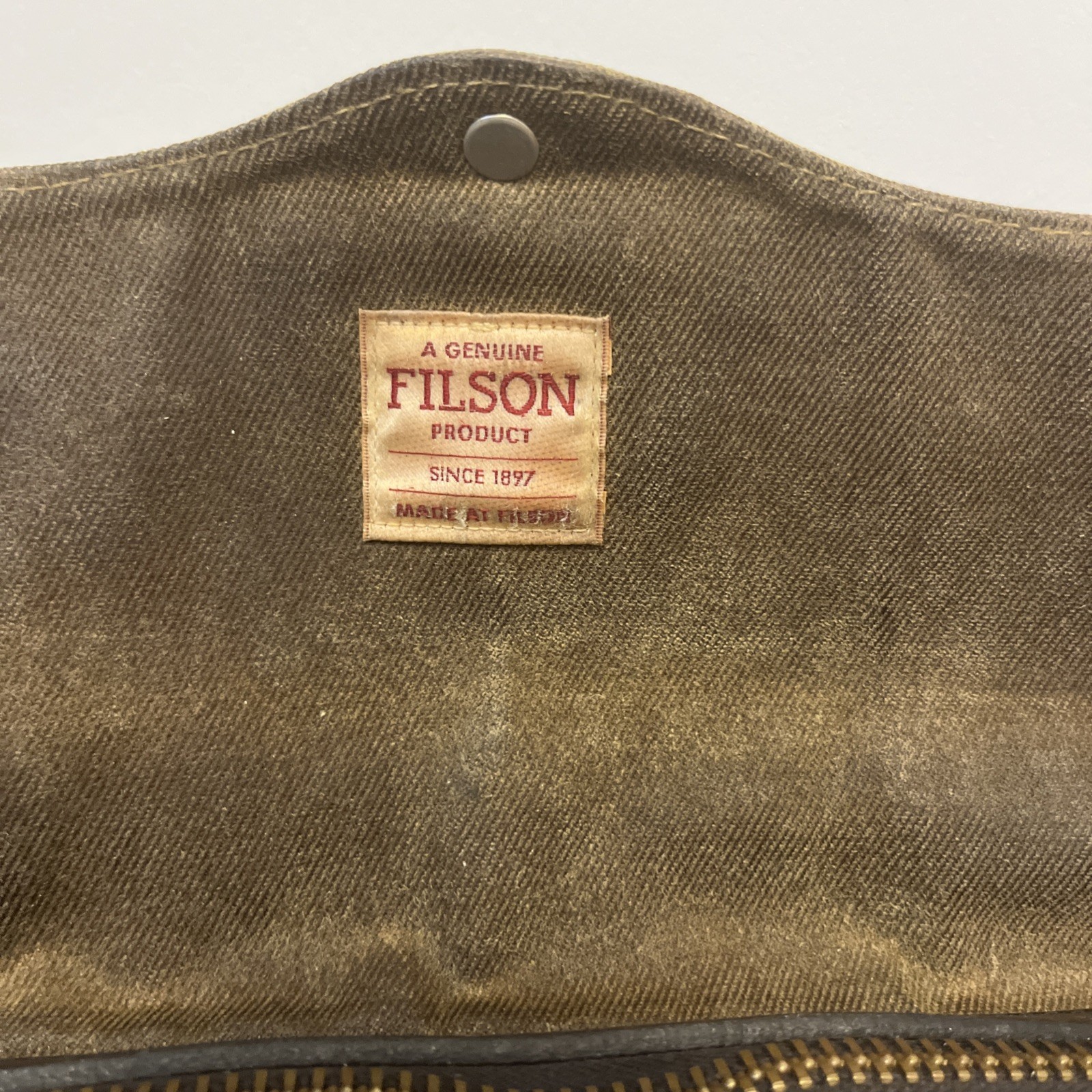 Filson Rugged Twill 256 Original Briefcase | Patina | MiUSA | Missing Strap