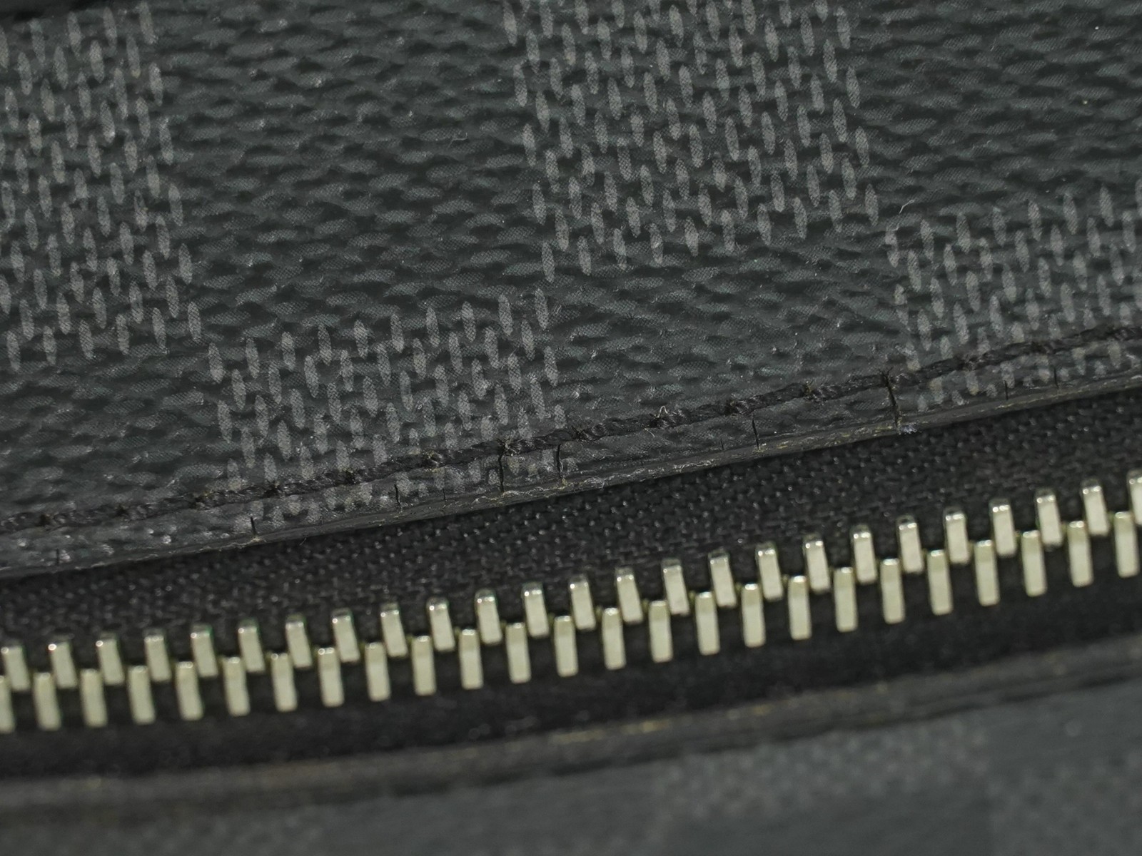 Louis Vuitton Ambler N41289 Damier Graphite Canvas Belt Body Bag Black Gray