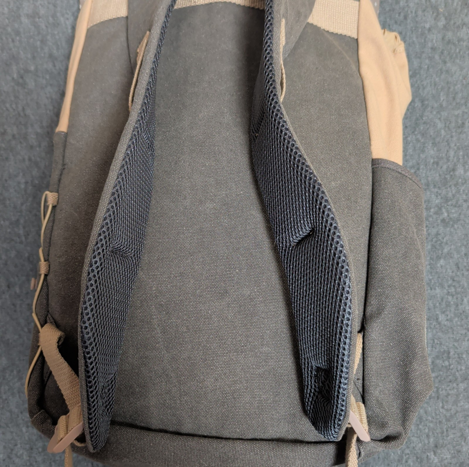 Field & Co Leeds Microsoft Rubrik Corporate Swag Canvas Laptop Backpack NWOT