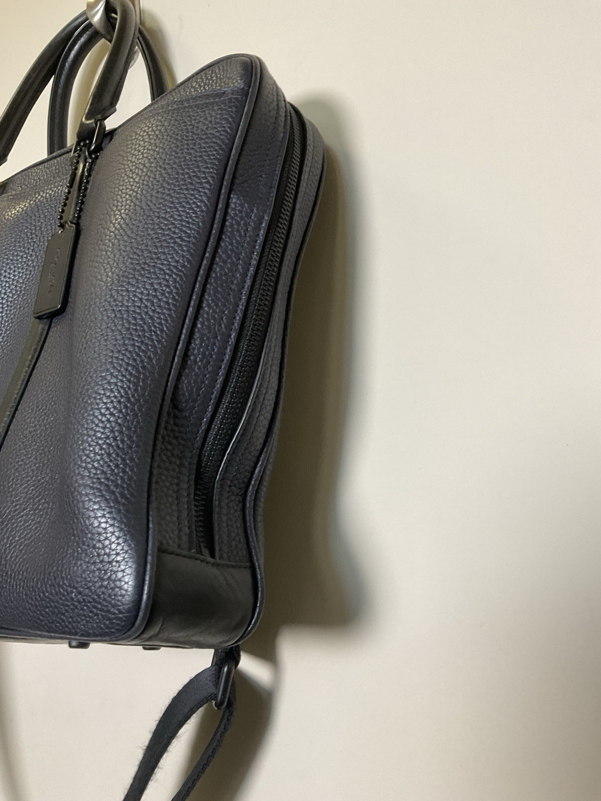 COACH Men’s Pebble Leather 57781 Navy Black Briefcase Bag Metropolitan Slim