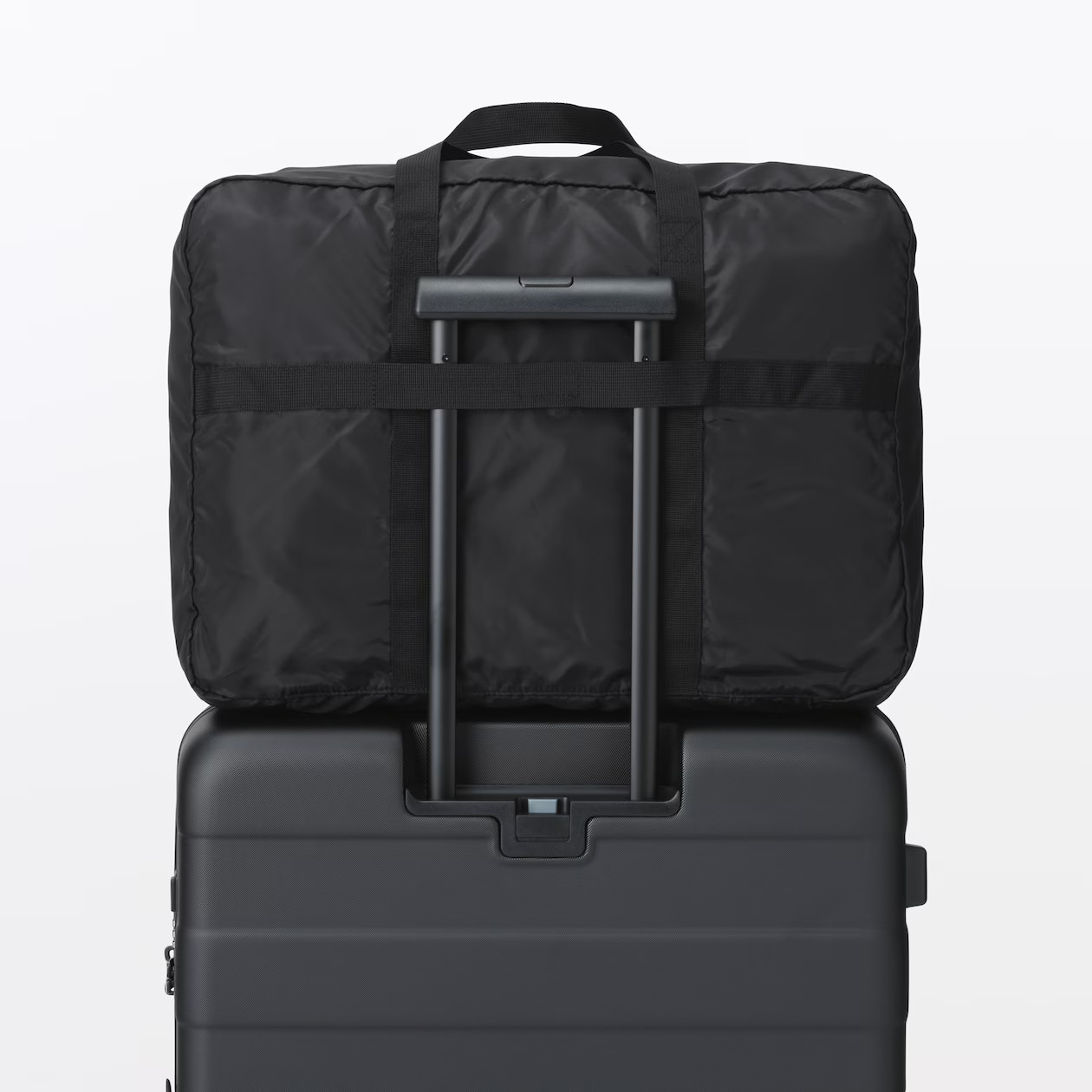 MUJI Packable Water-Repellent Travel Duffel Bag 60-Litter Foldable Unisex NWT