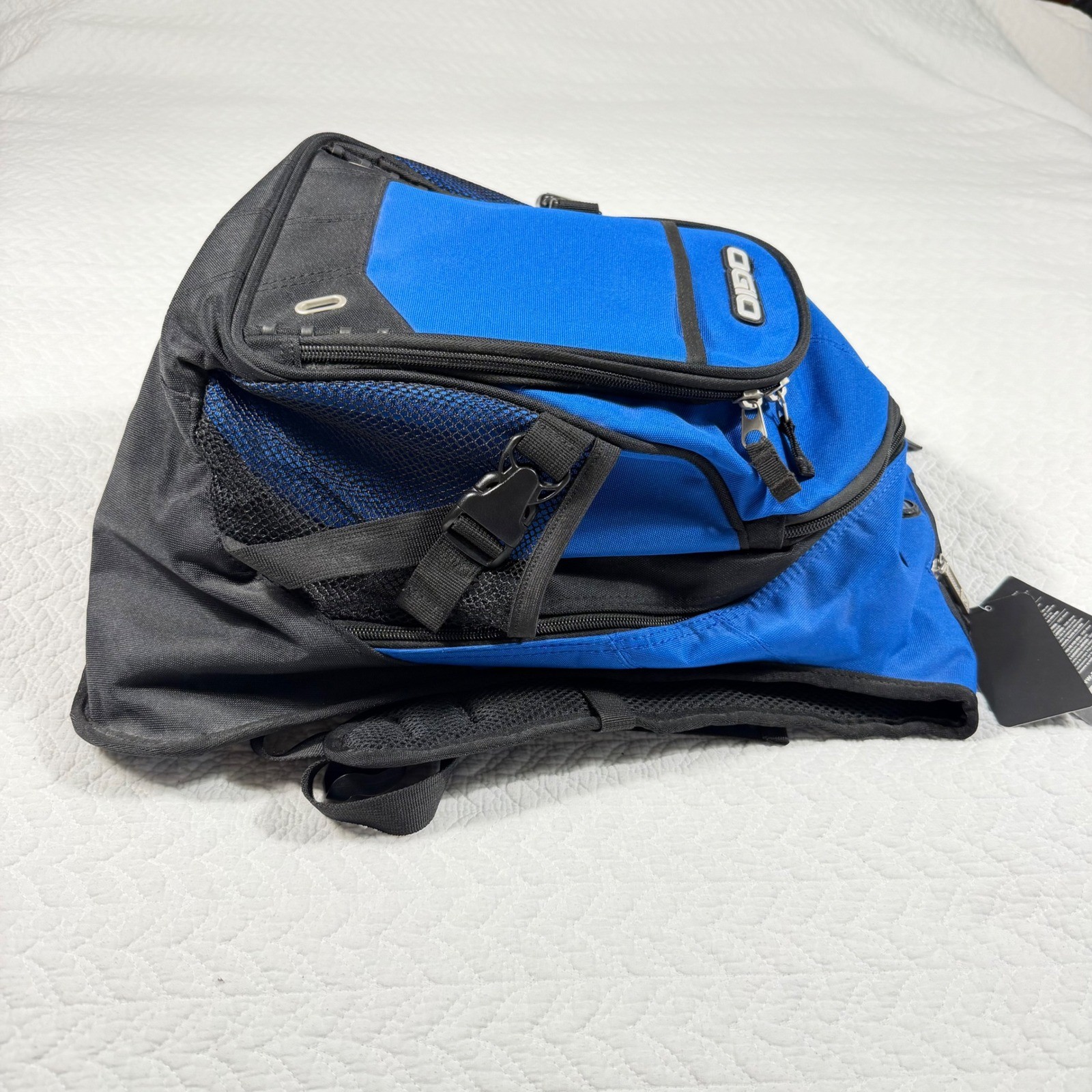 Ogio Street Tech Specs Unisex Backpack Laptop Sleeve Audio Pocket Blue NWT