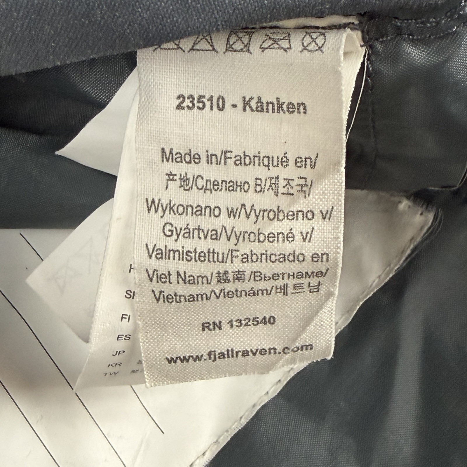 Fjällräven Kanken Backpack Gray With Removable Shoulder Strap Pads